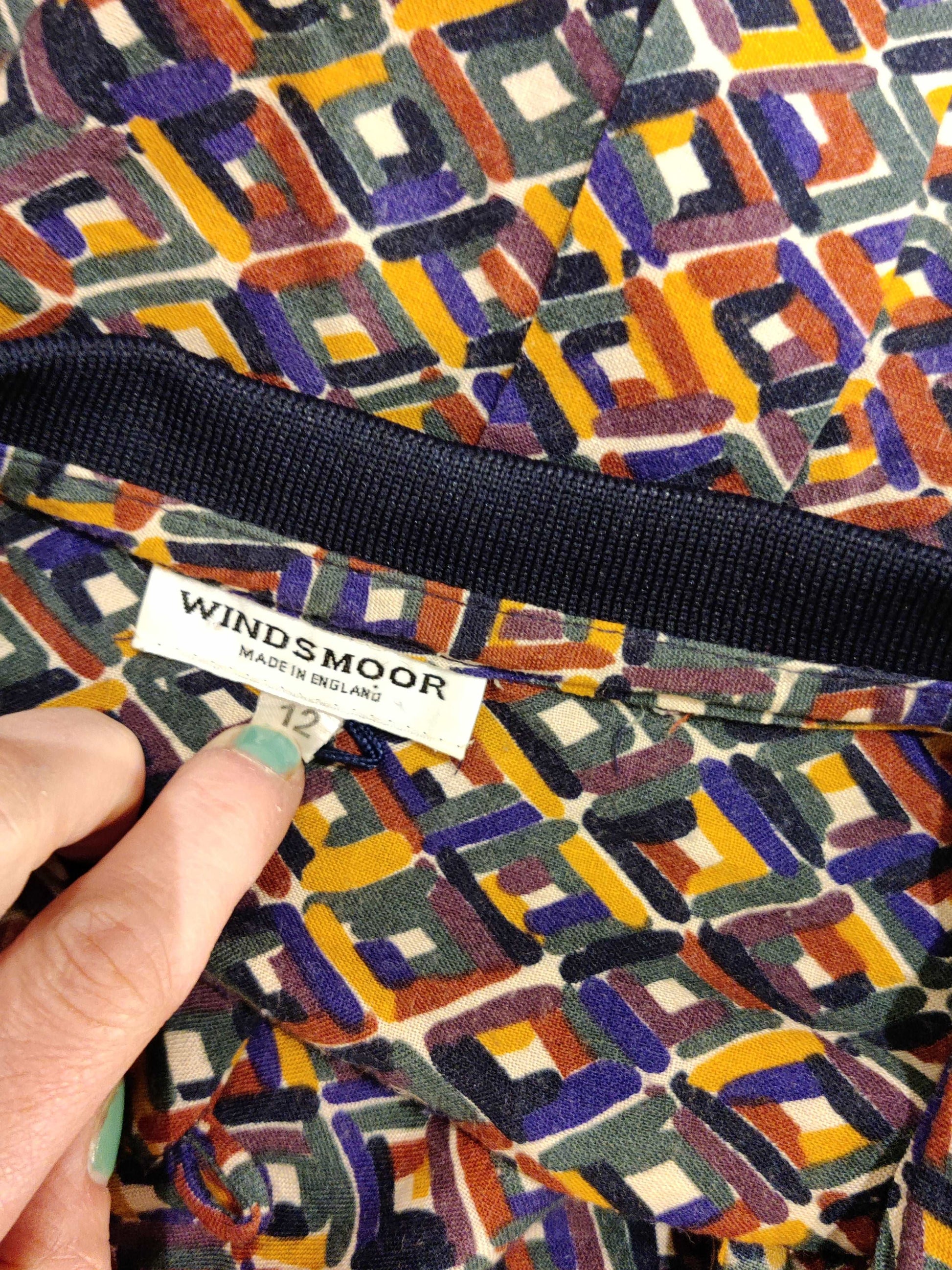 Amazing 80s Windsmoor shirt with ribbed waist. Size 12.