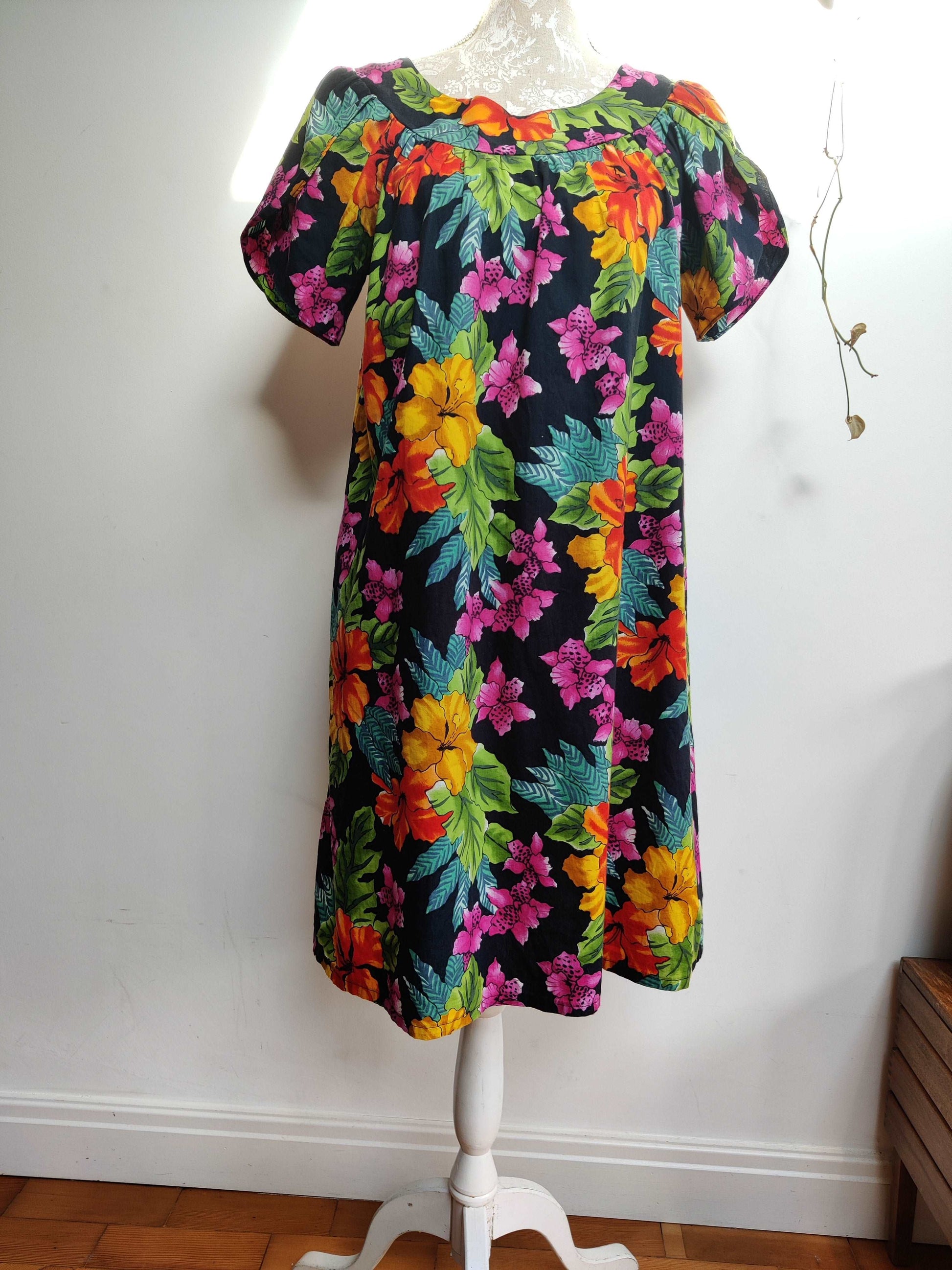 Gorgeous colourful floral smock dress. size 10-14.
