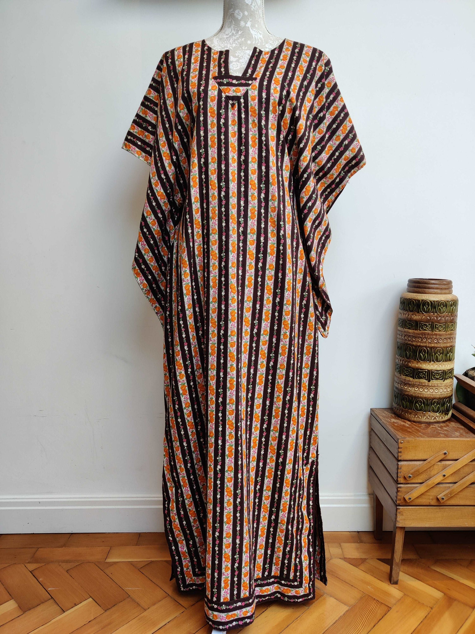 70s maxi dress with kaftan sleeves
