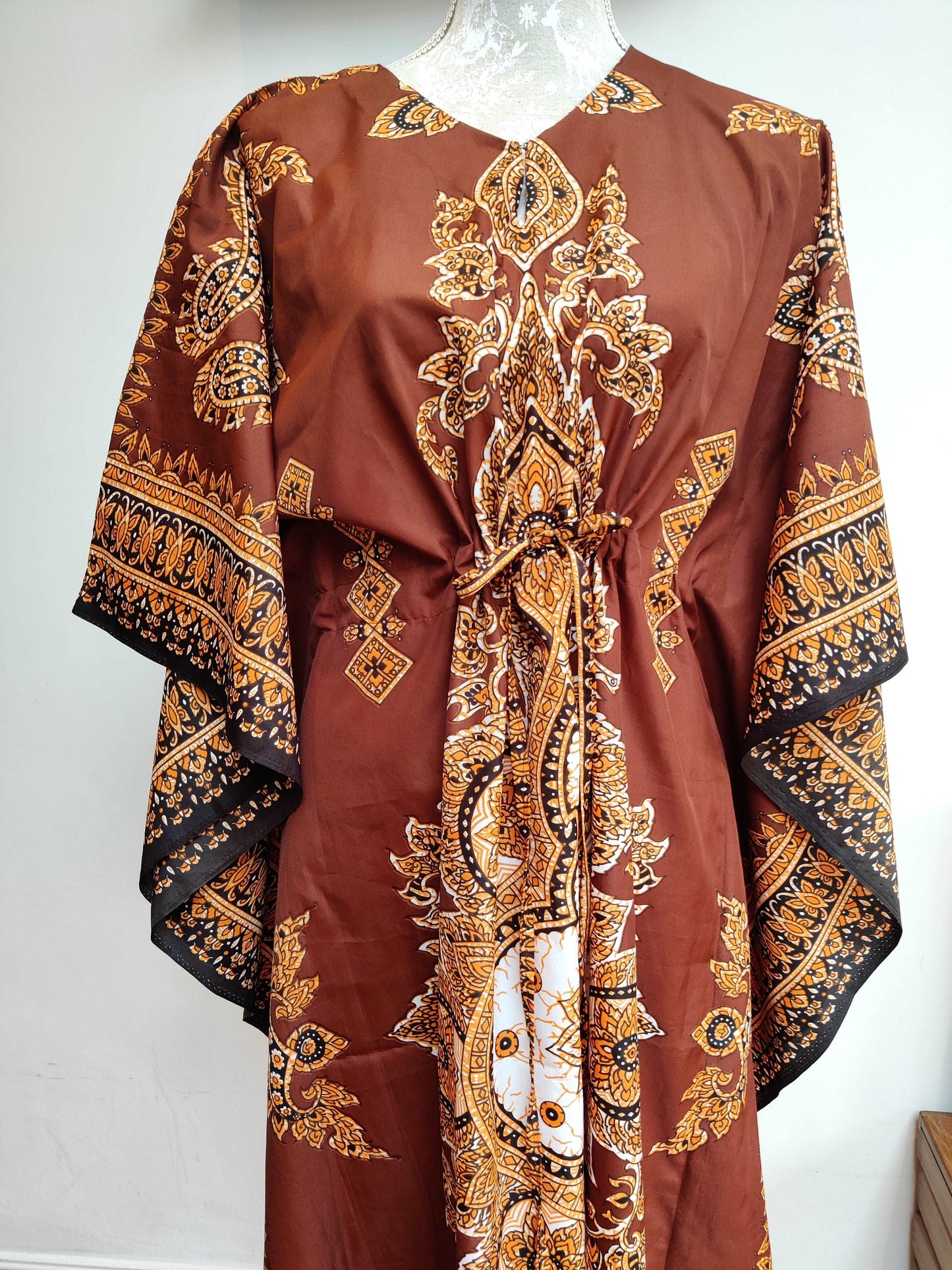 vintage brown kaftan