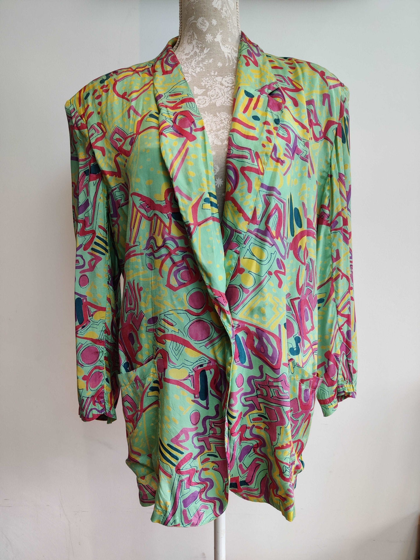 80s French connection abstract print blazer.