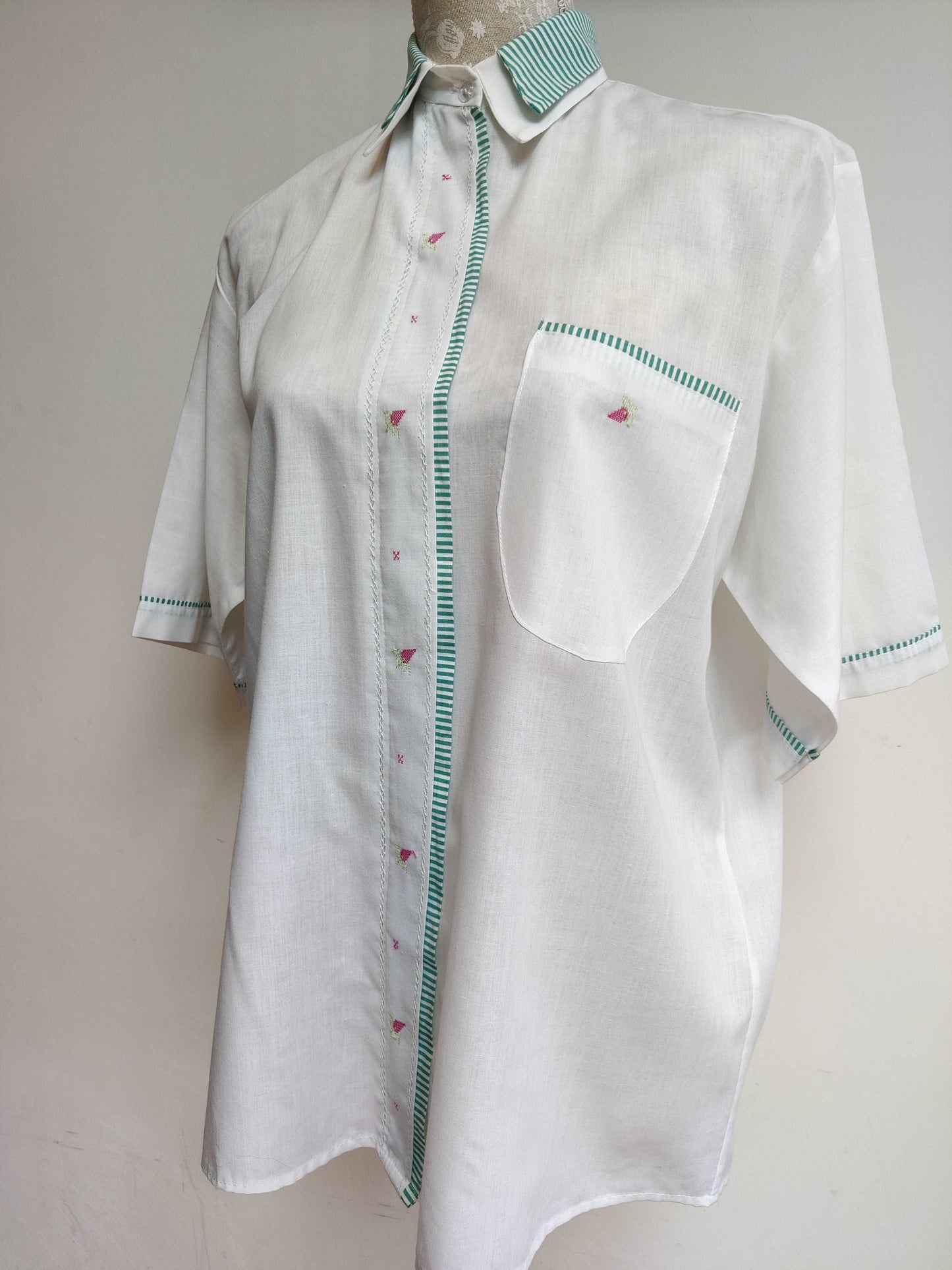 Vintage white shirt with cross stitch detail. 16-18
