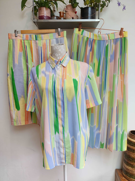 Beautiful pastel coloured brush strokes 80s Louis Feraud shirt. size 14.