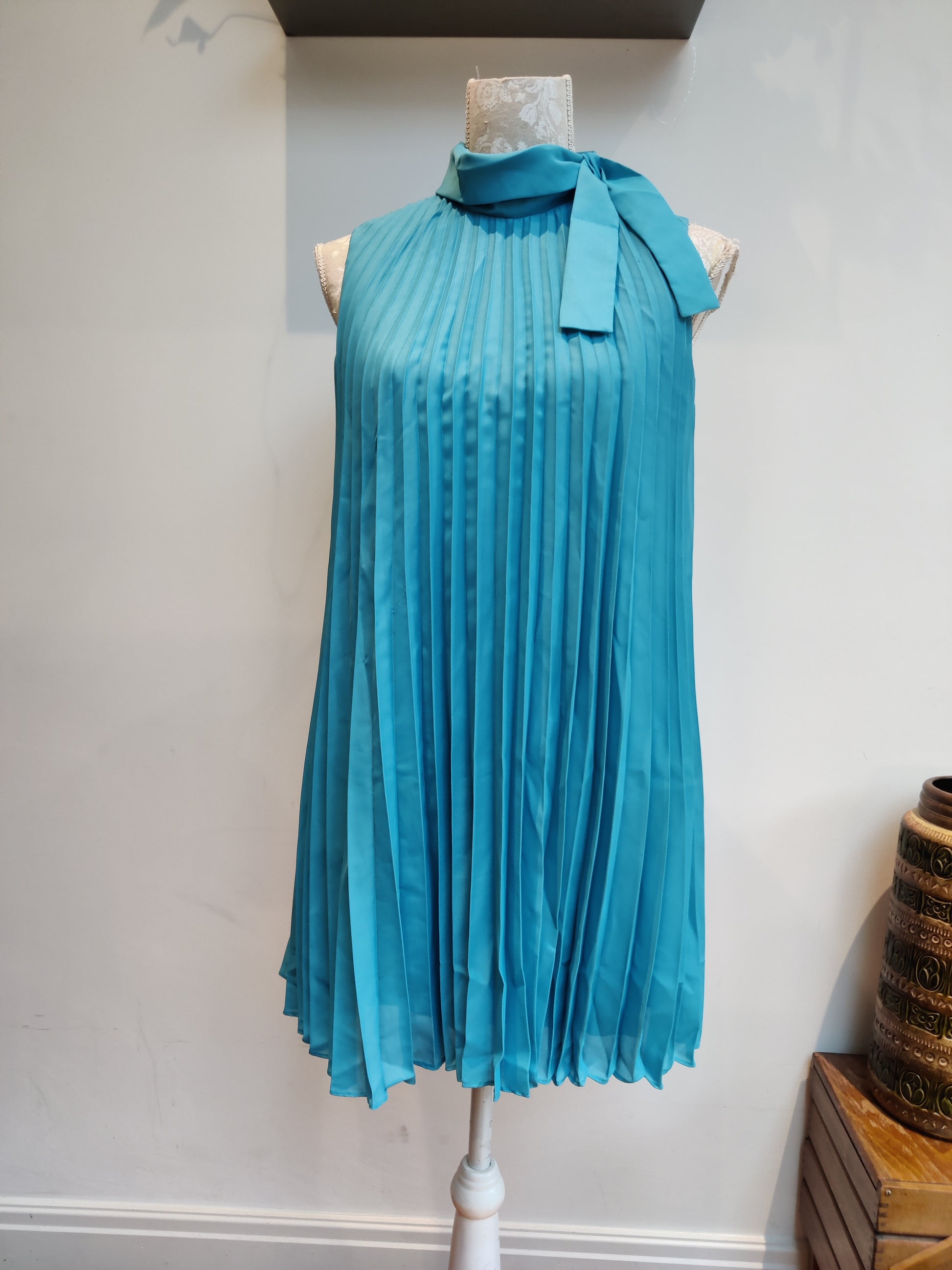 Blue pleated modette dress size 10-12
