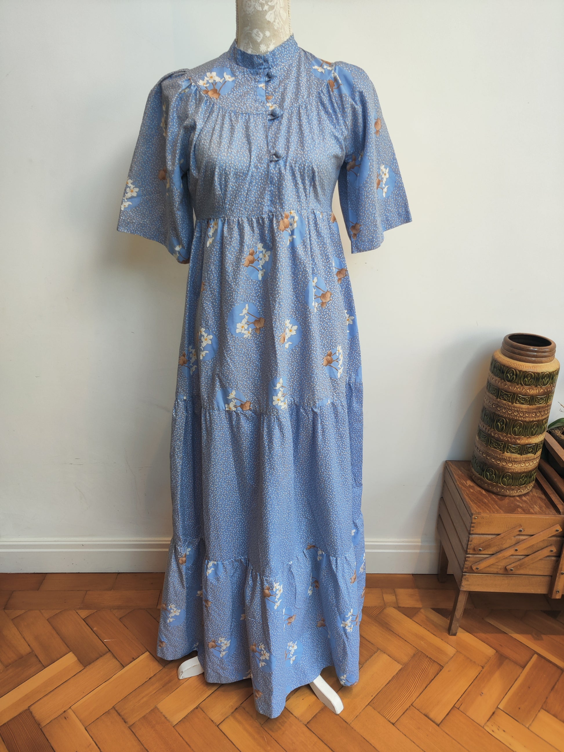 Ditzy print vintage maxi dress size 8-10