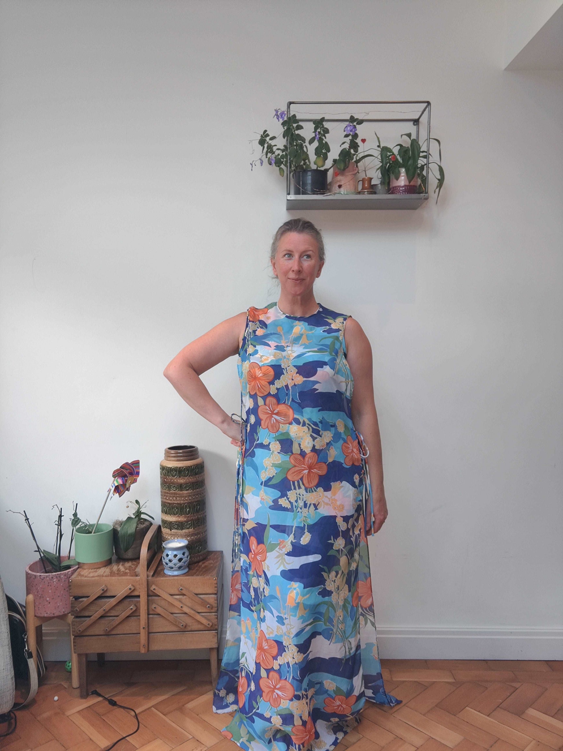 Amazing colourful floral print 70s jumpsuit coord. size 10-12