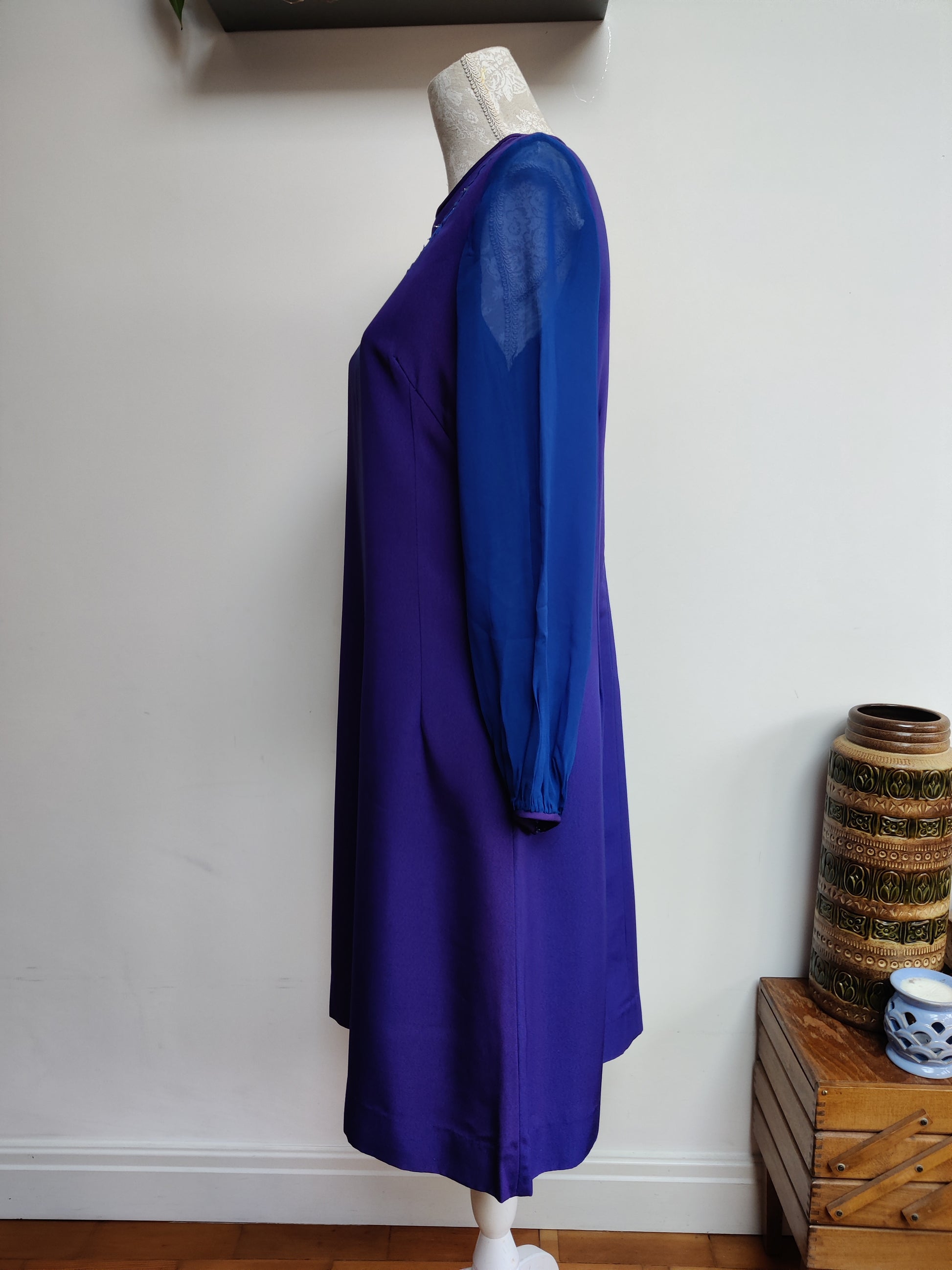 Purple 60s dress with long sleeves and statement lightening bolt