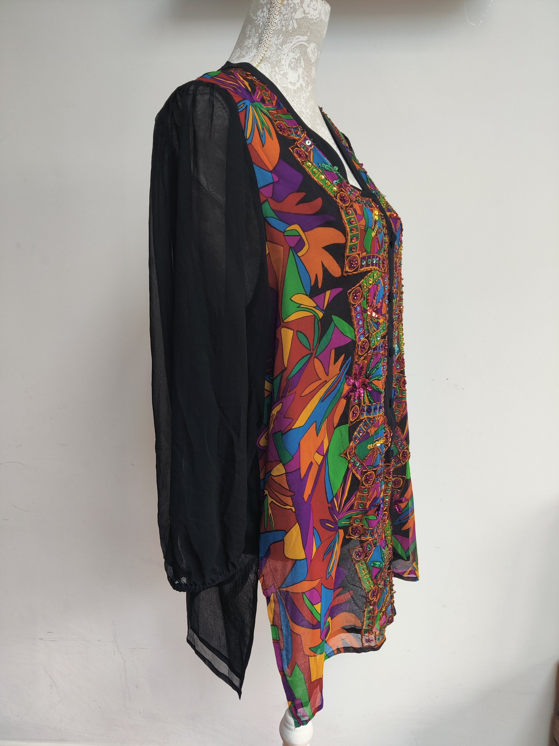 Diane Fries Original top in multicoloured sequin design. 14-16