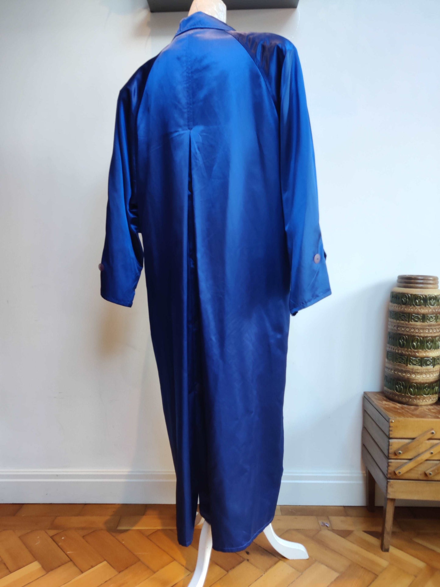 beautifully bright blue vintage coat with shoulder pads