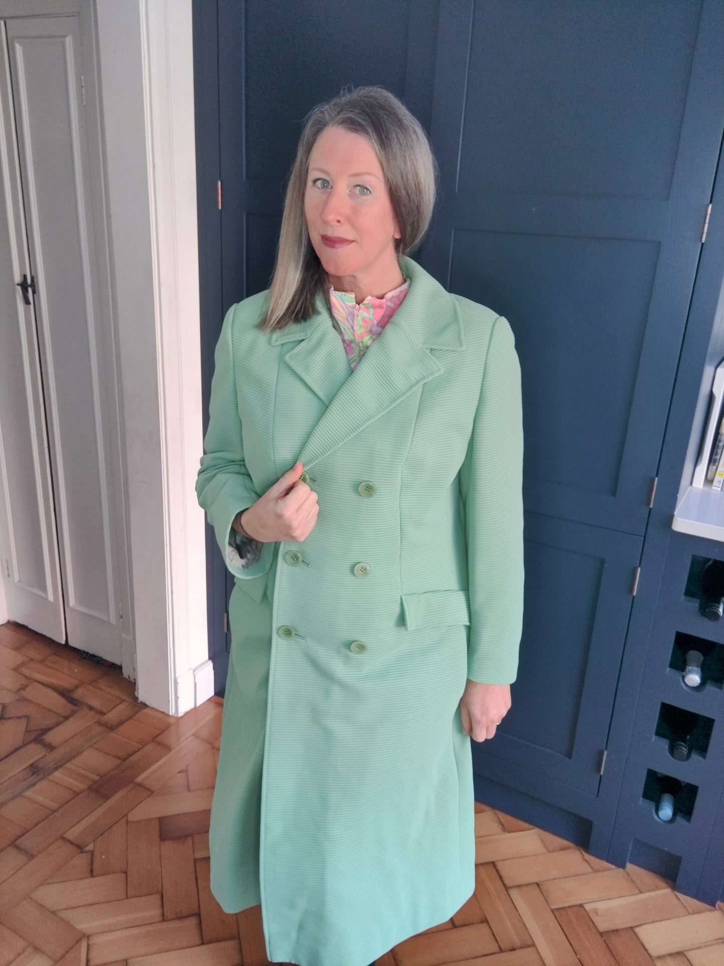 Mint green 60s Crimplene jacket. Size 14.