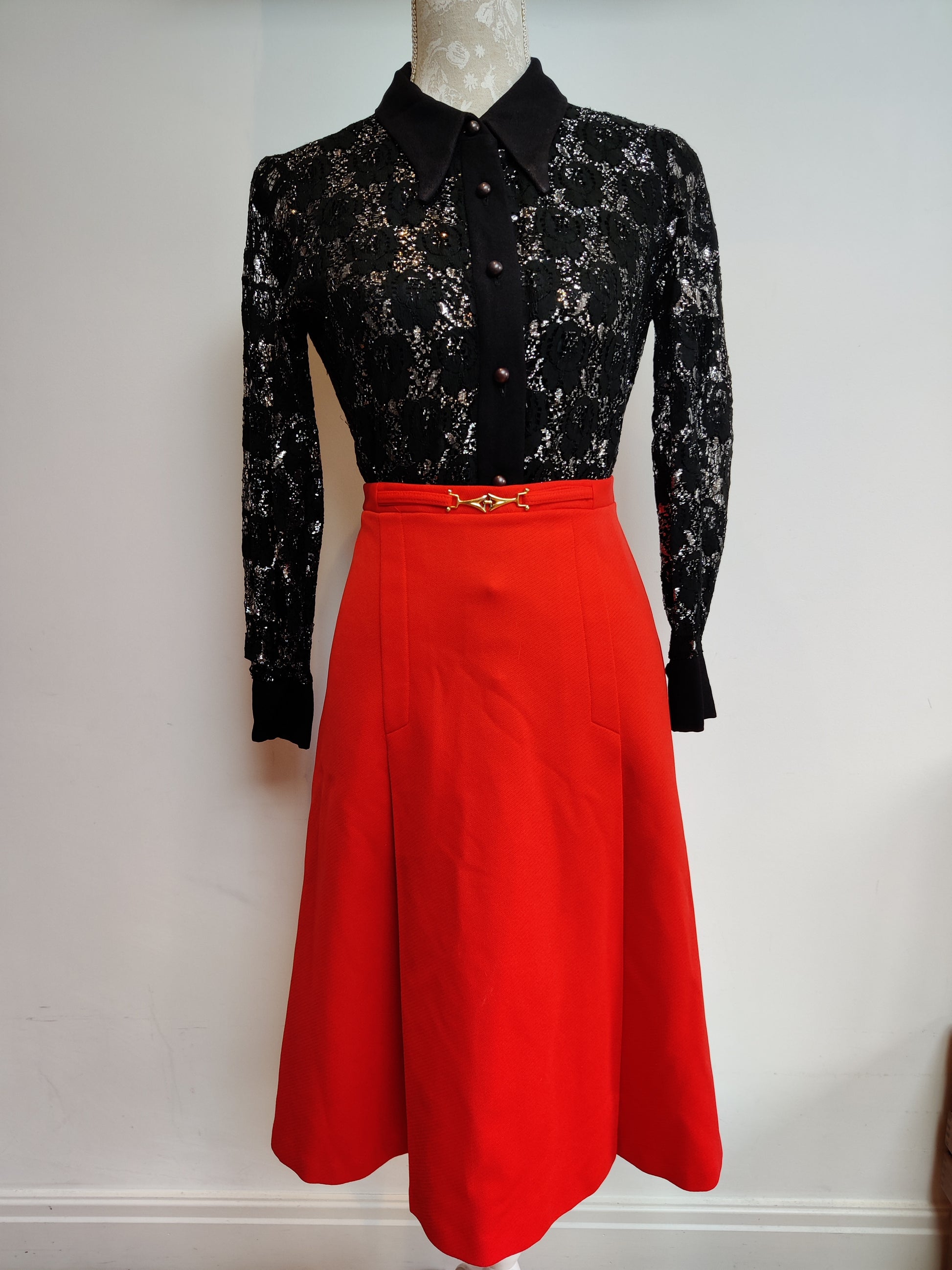 60s mod skirt in red and gold
