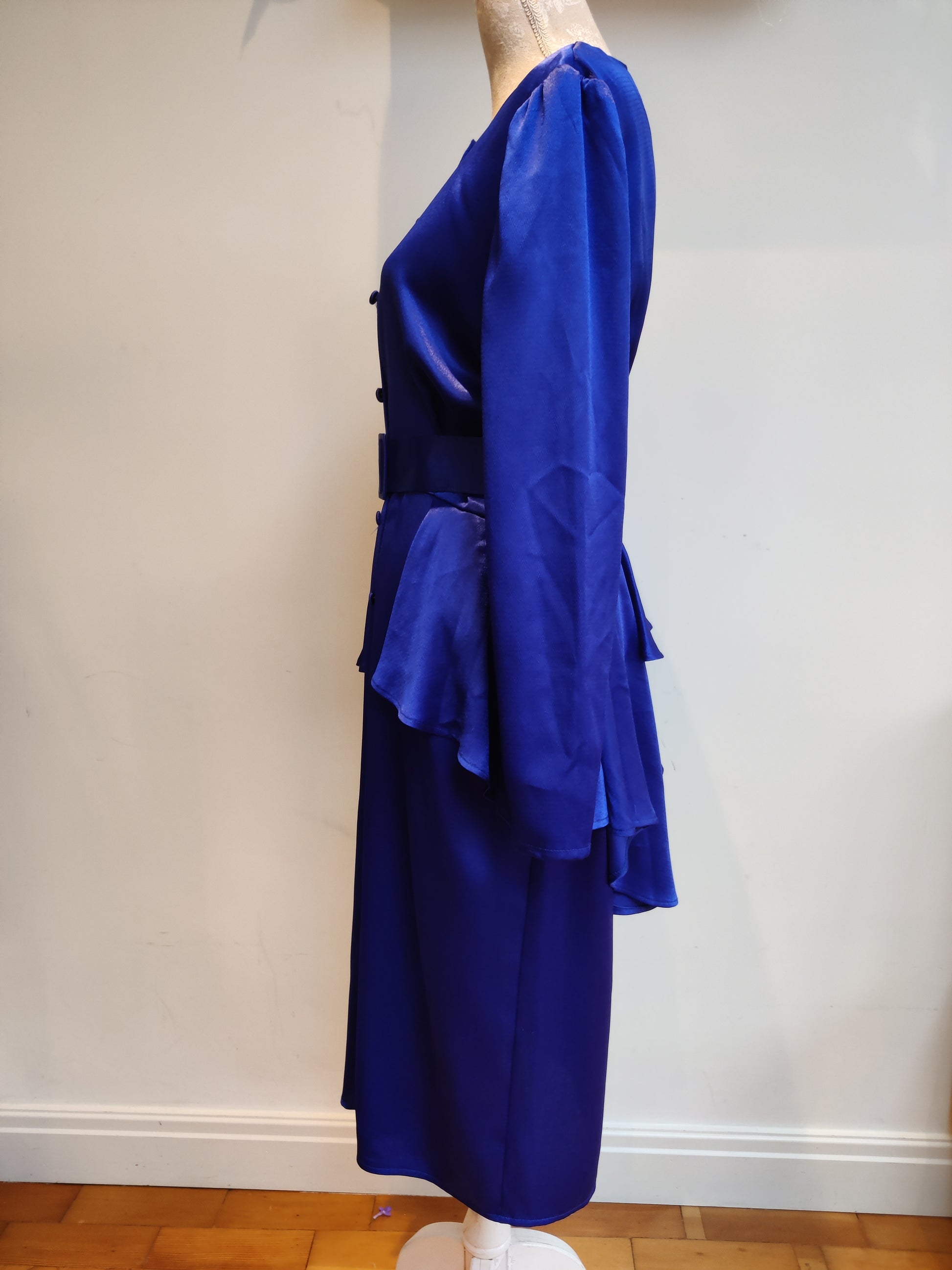 Amazing bright blue vintage midi evening dress size 12.