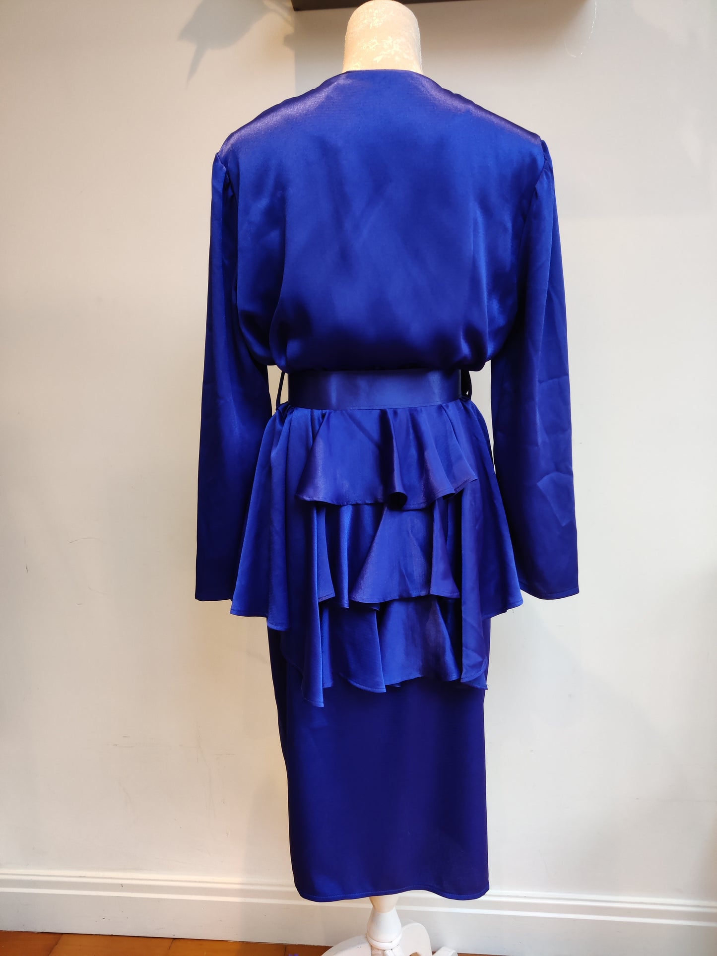 Blue vintage midi dress with amazing frill peplum back.