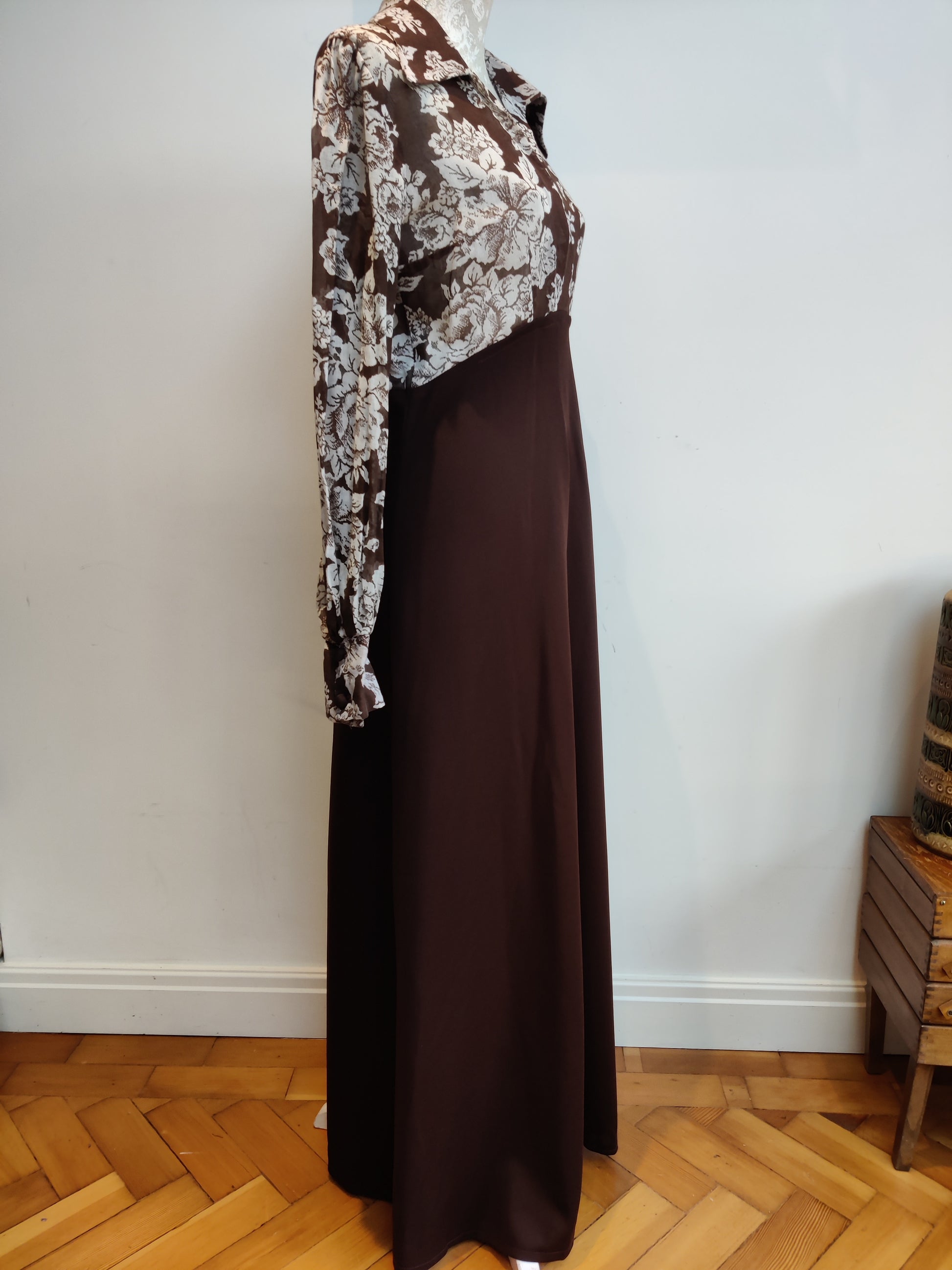 Brown floral vintage maxi dress  in boho style.