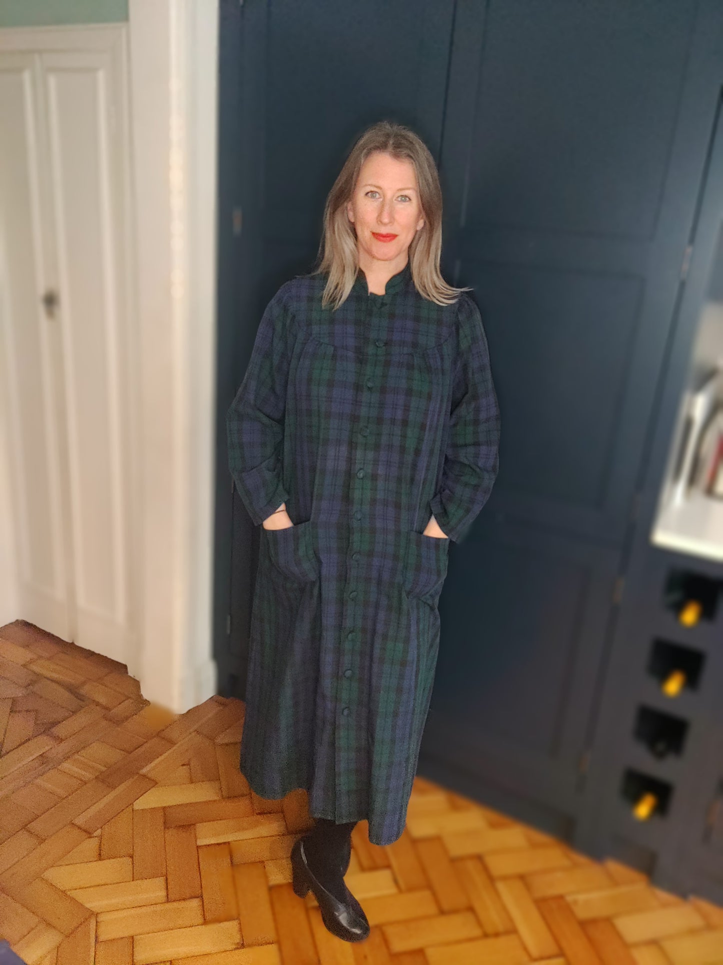 Incredible 80s Laura Ashley style green and blue tartan midi dress. Size 18-20.