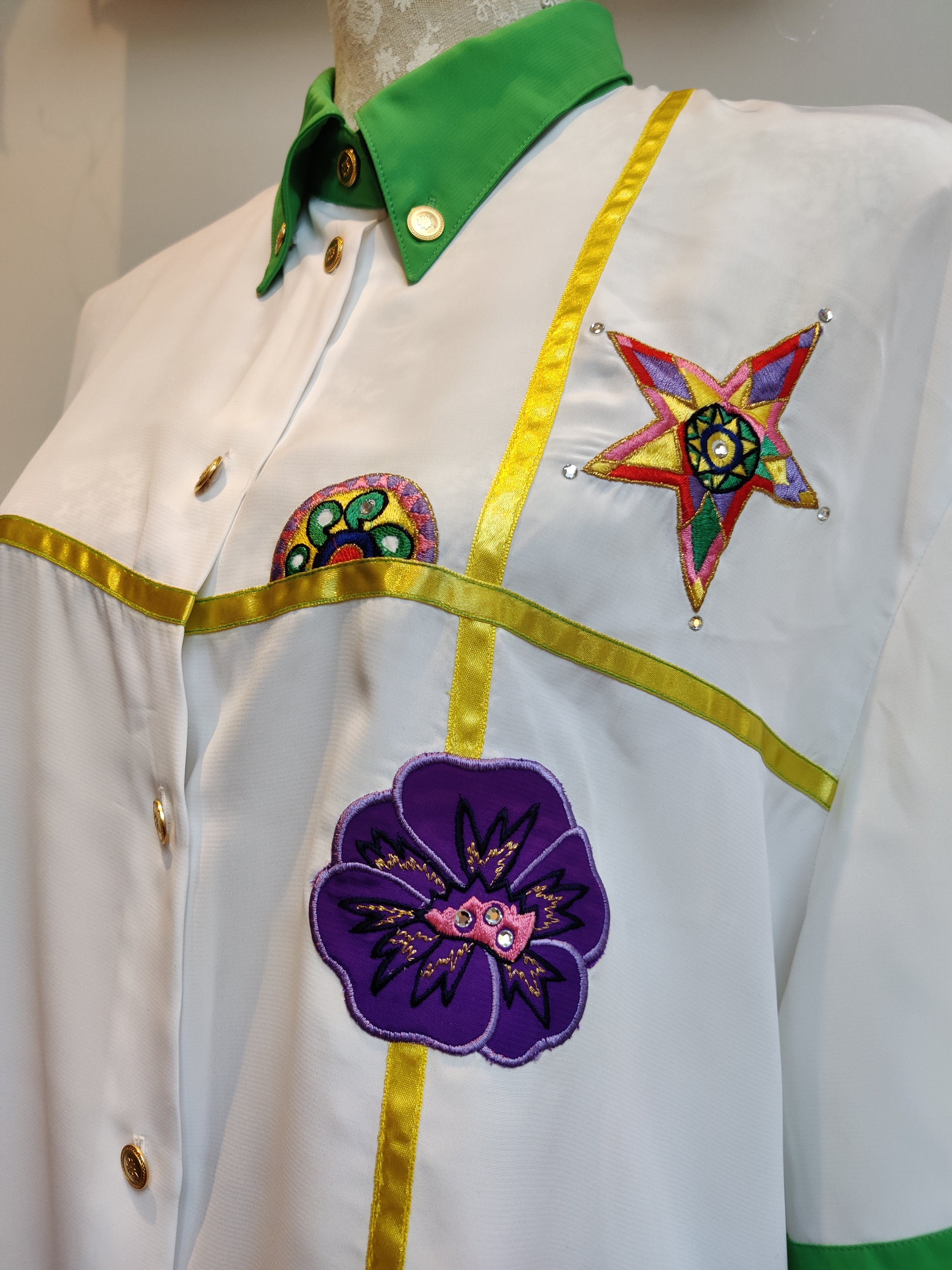 Plus size white vintage shirt with colourful embroidery