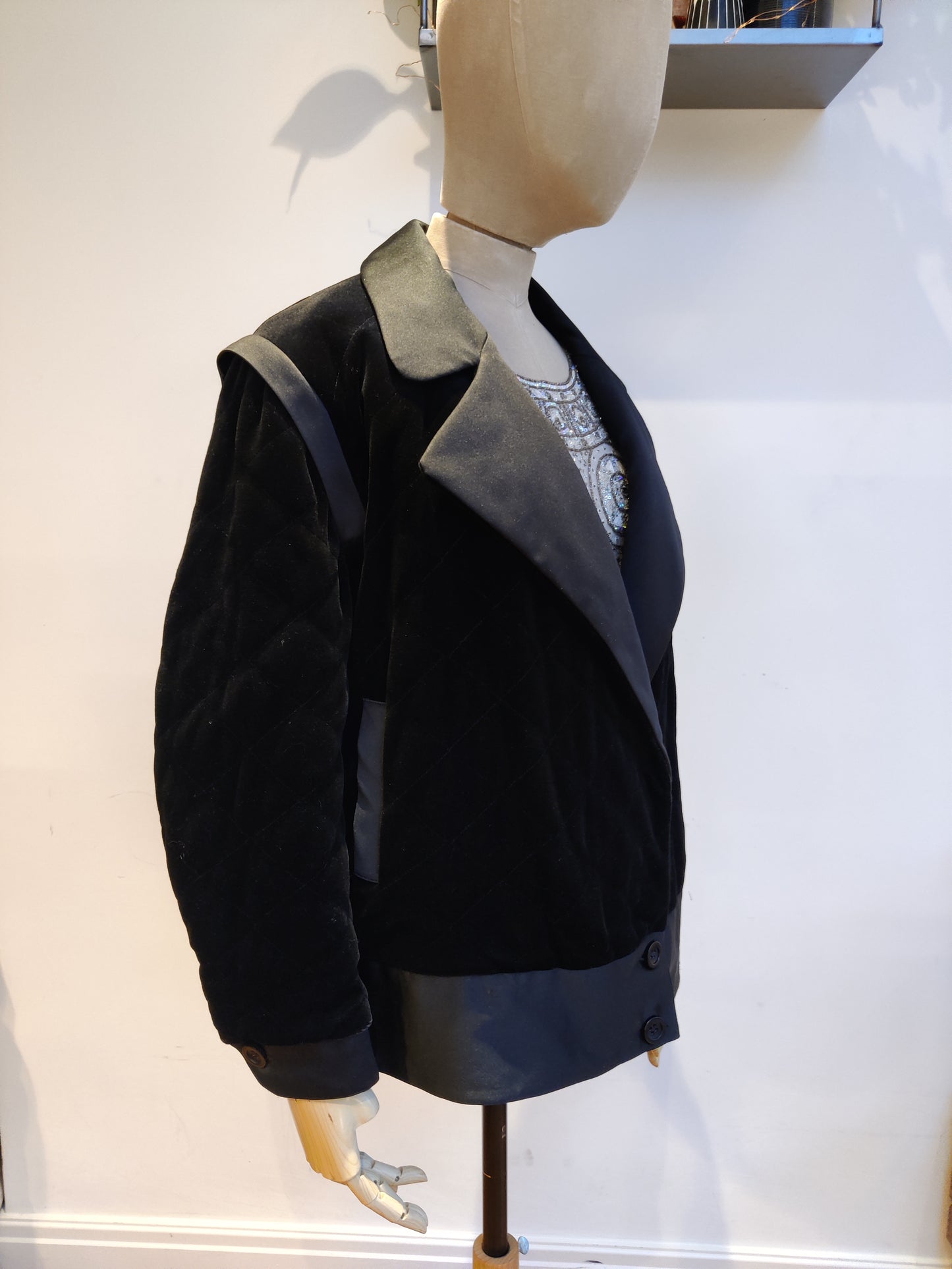 Black velvet vintage Frank Usher jacket with satin statement collar. Size 12-14