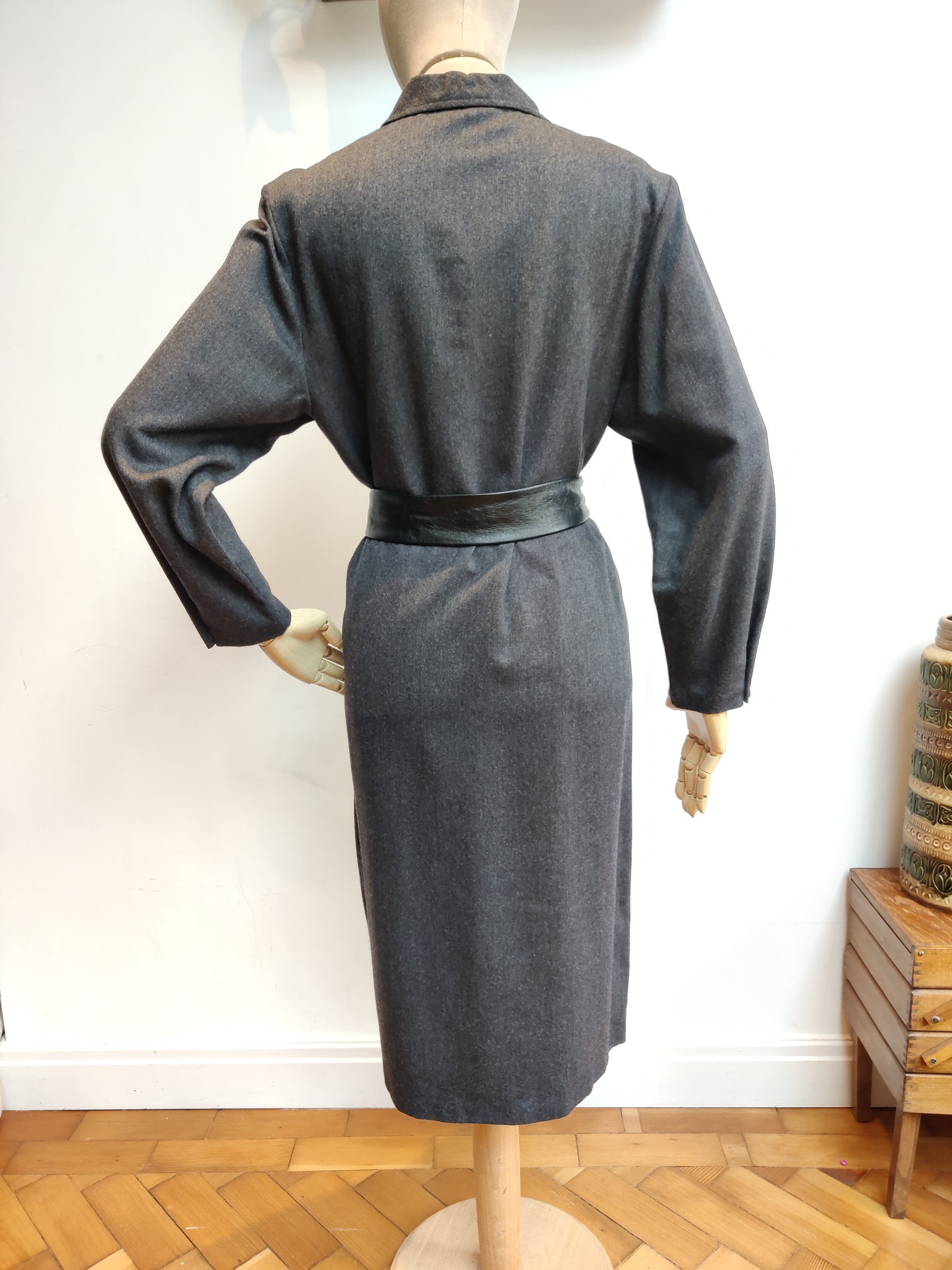 80s grey midi dress with long sleeves and leather belt
