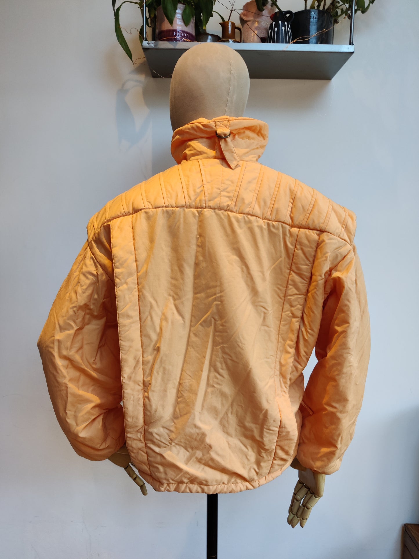 Incredible peach 80s Head ski jacket size 10-12.