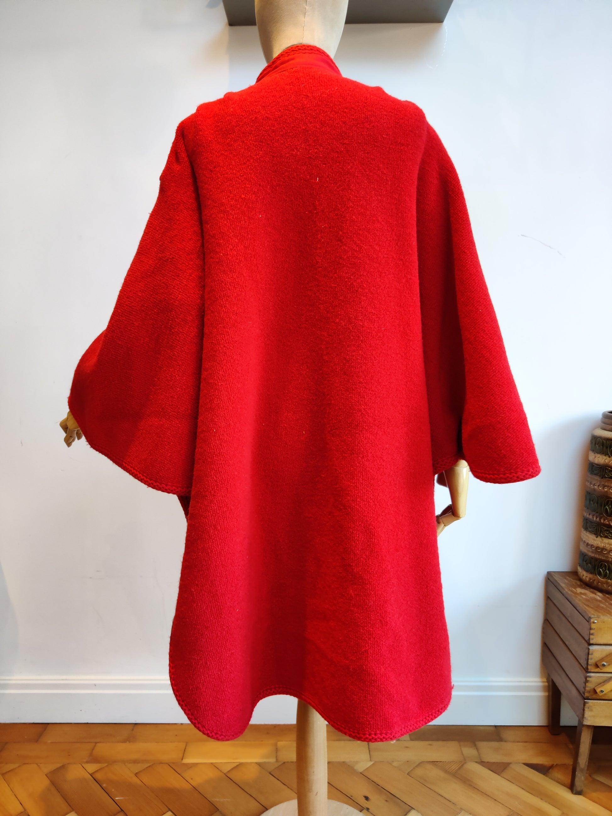 Plus size red vintage cape