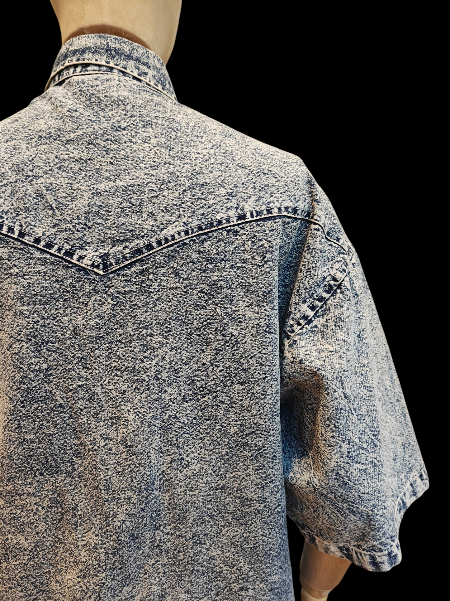 1980's stonewash denim vintage Levis short sleeved shirt