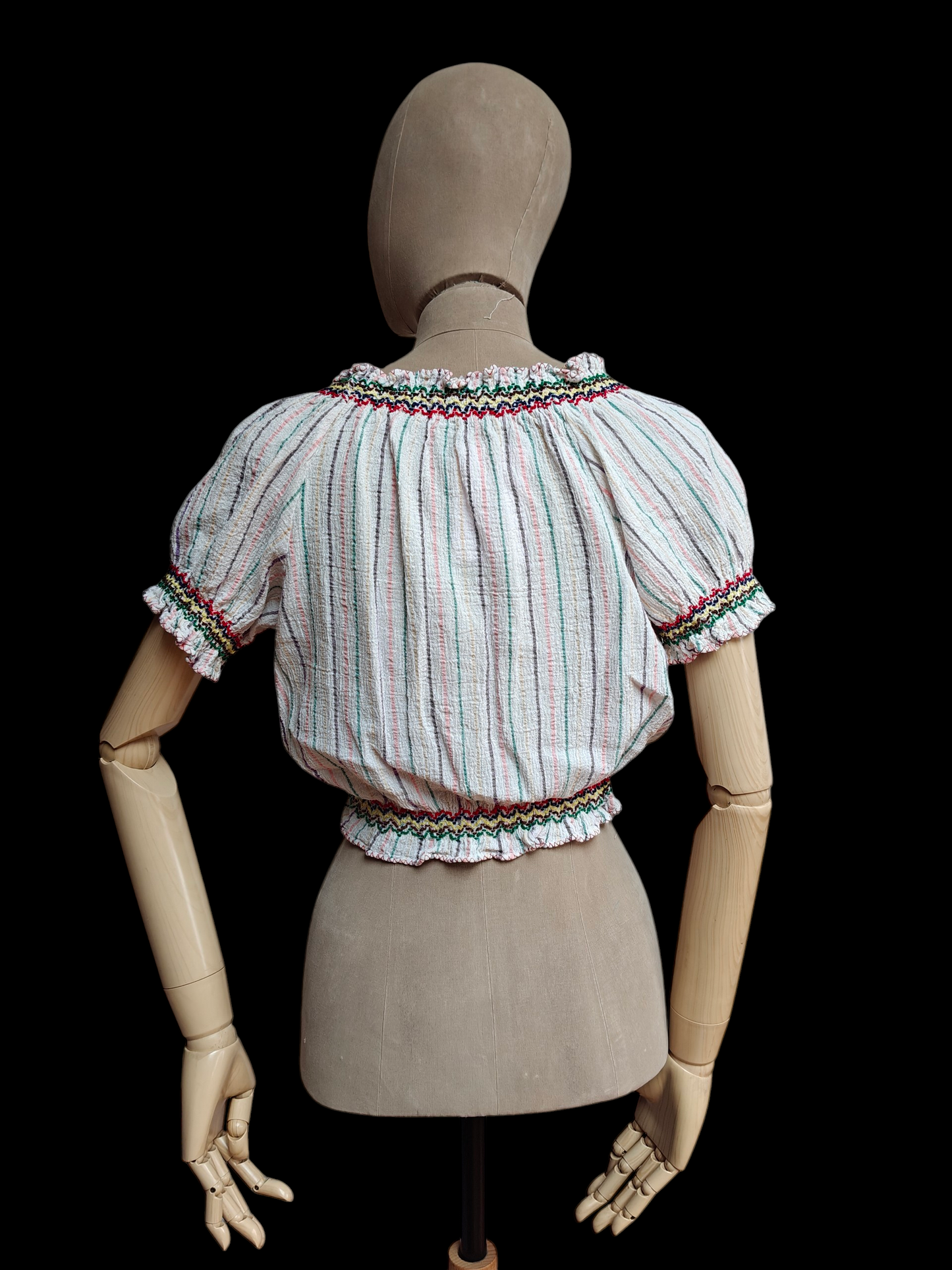 Vintage boho cheesecloth cropped peasant blouse with pastel stripes. Size 8-10