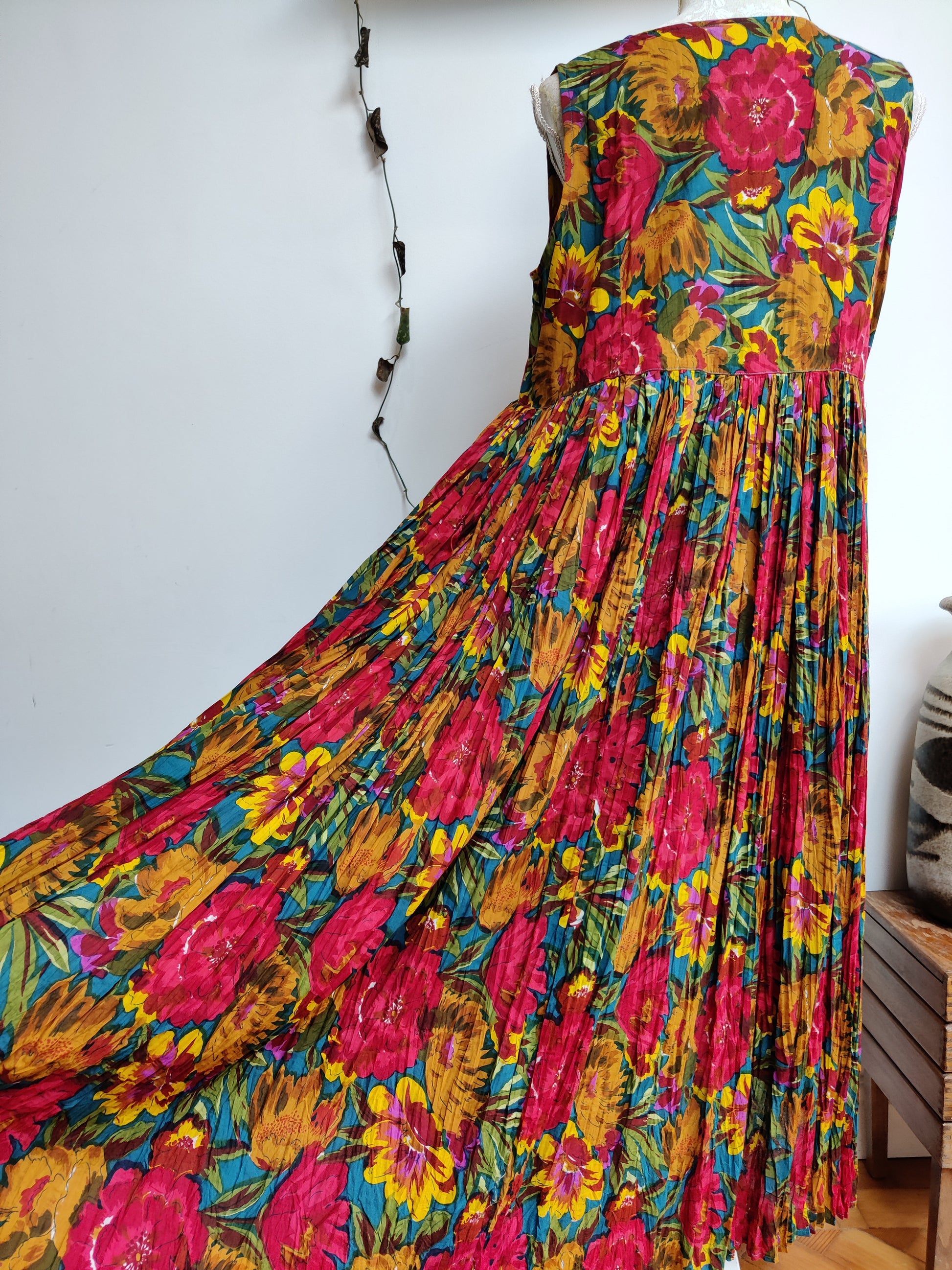 grunge floral dress size 18-20