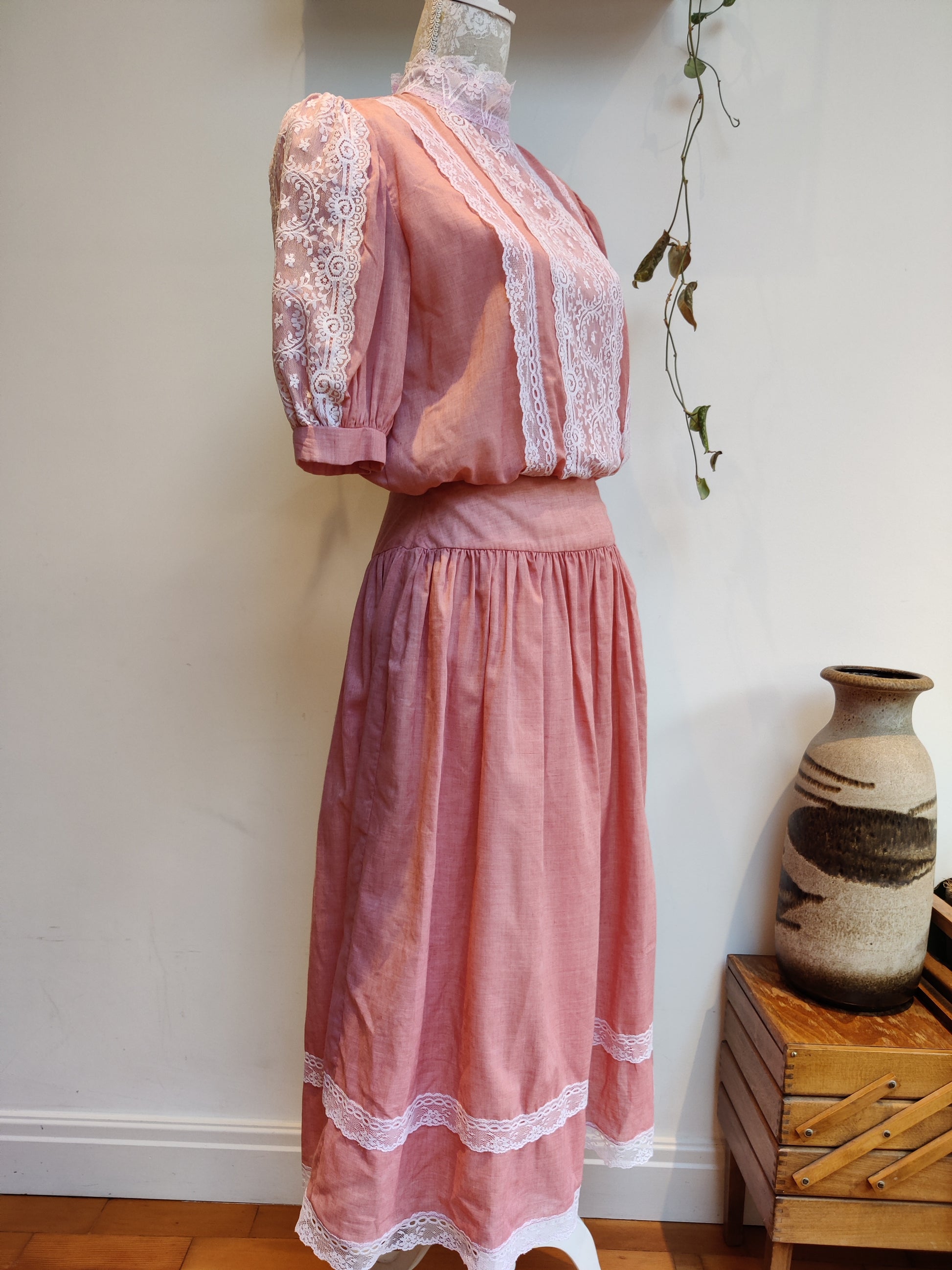 Vintage pink Gunne sax dress
