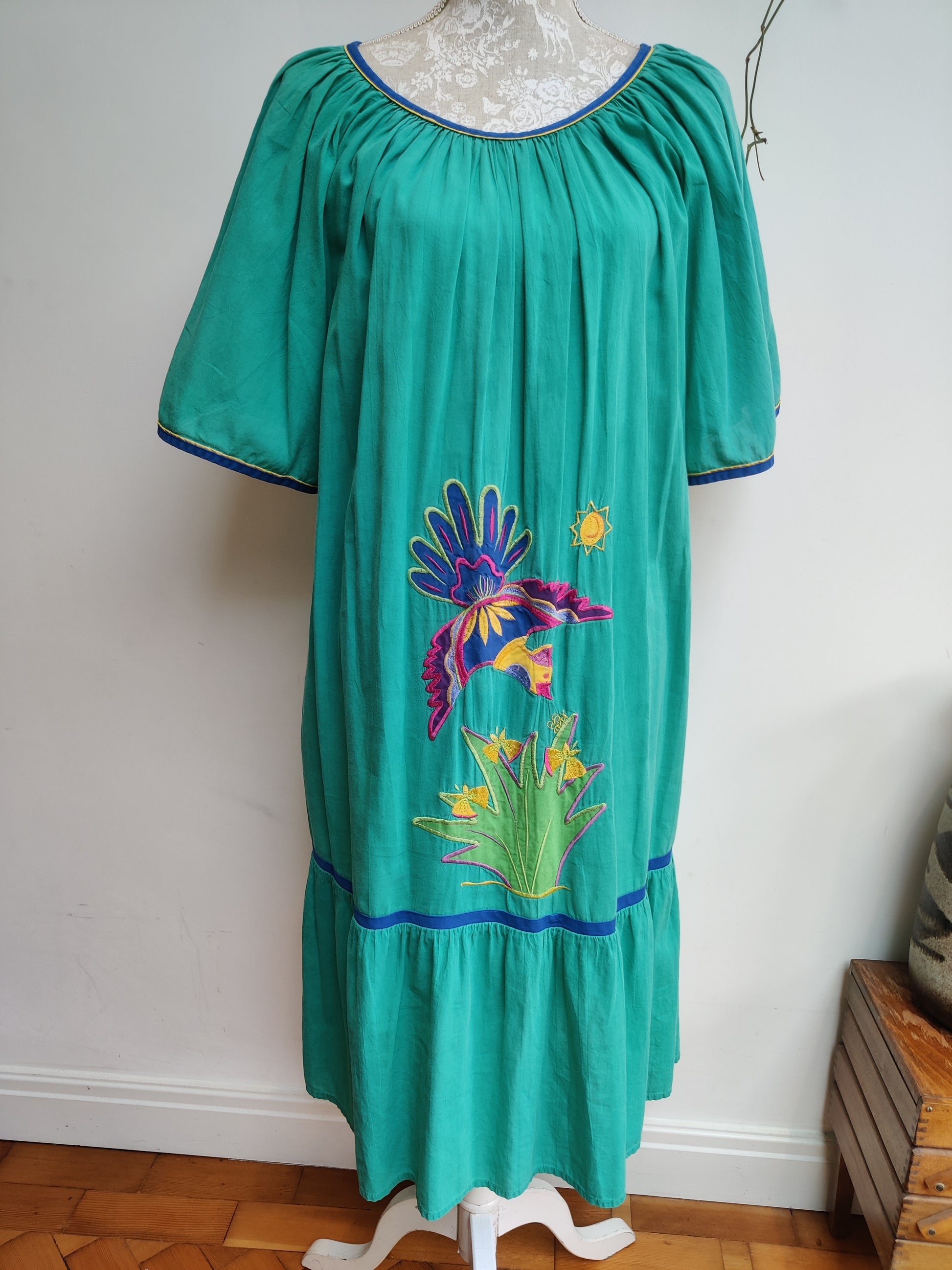 Incredible 80s dress by Appel. Medium large.