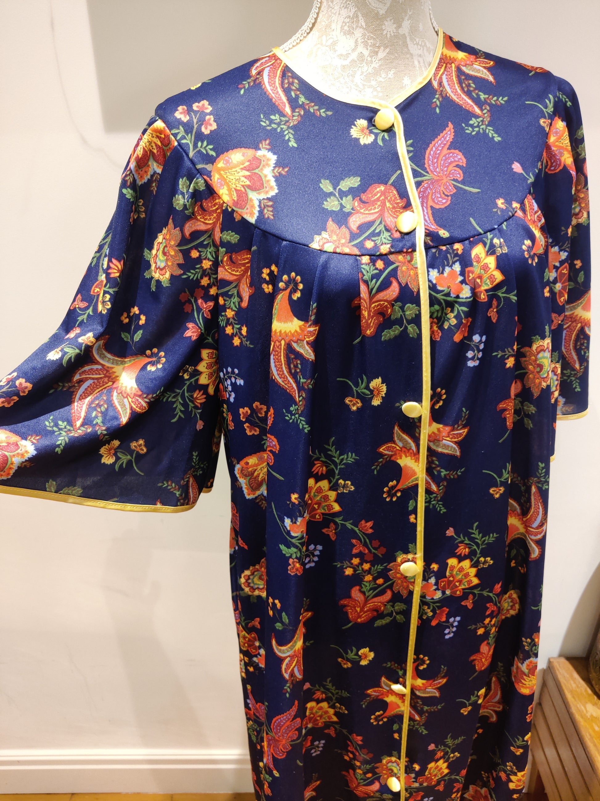 Blue and gold floral housecoat. plus size