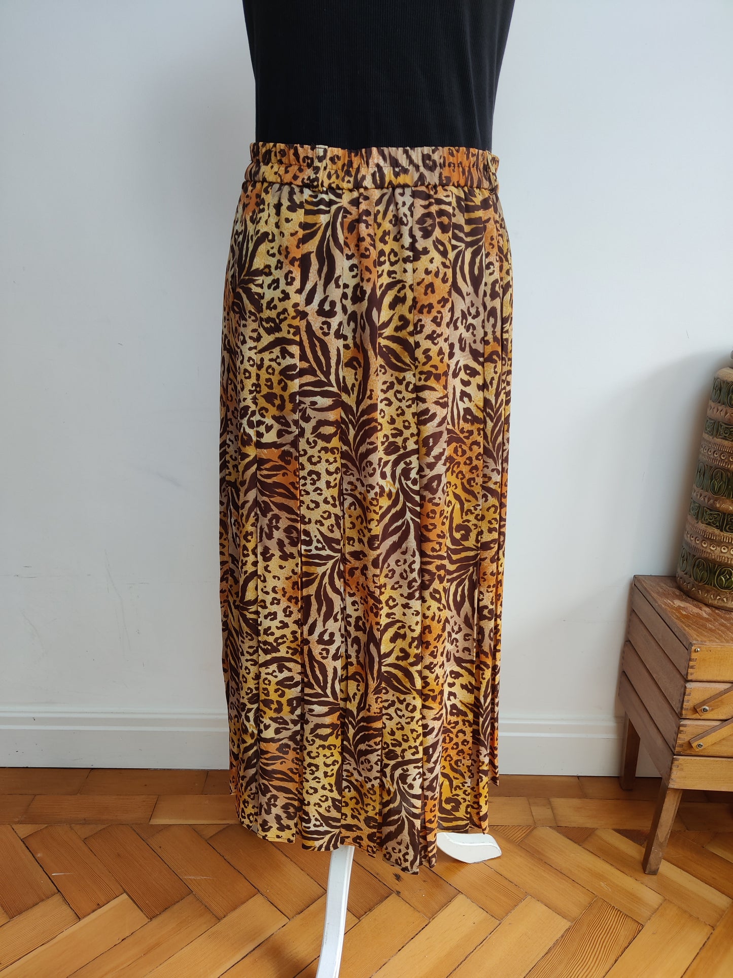 80s animal print midi skirt 16