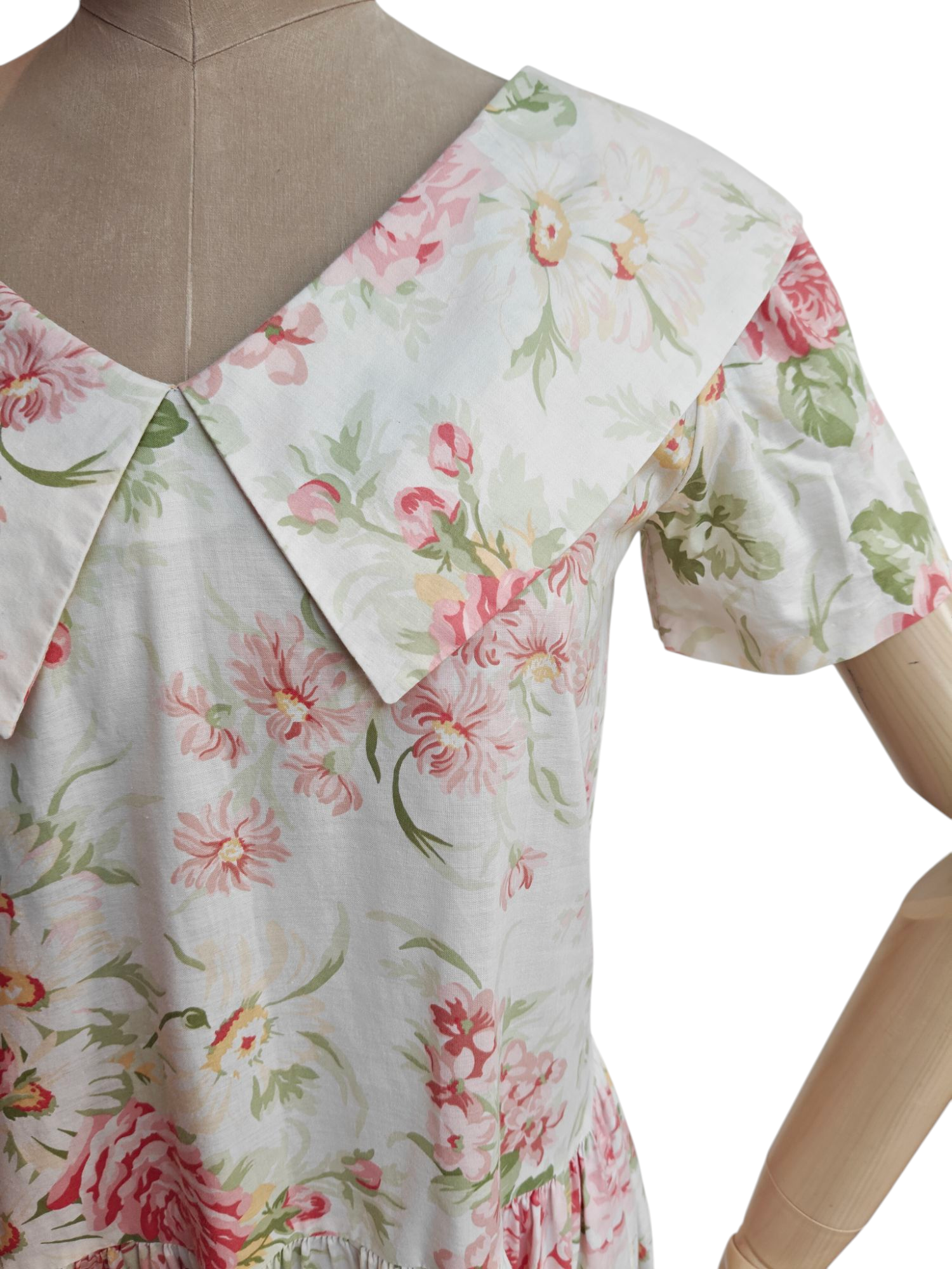 Laura Ashley statement collar