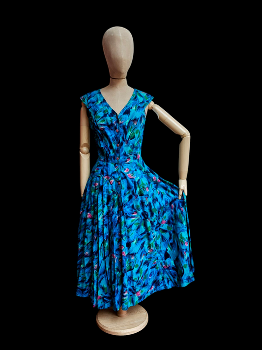 Lovely 80's print summer dress in blue and pink