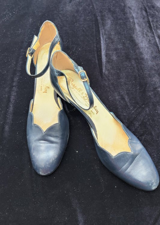 Navy blue slim fit vintage Russell and Bromley heels