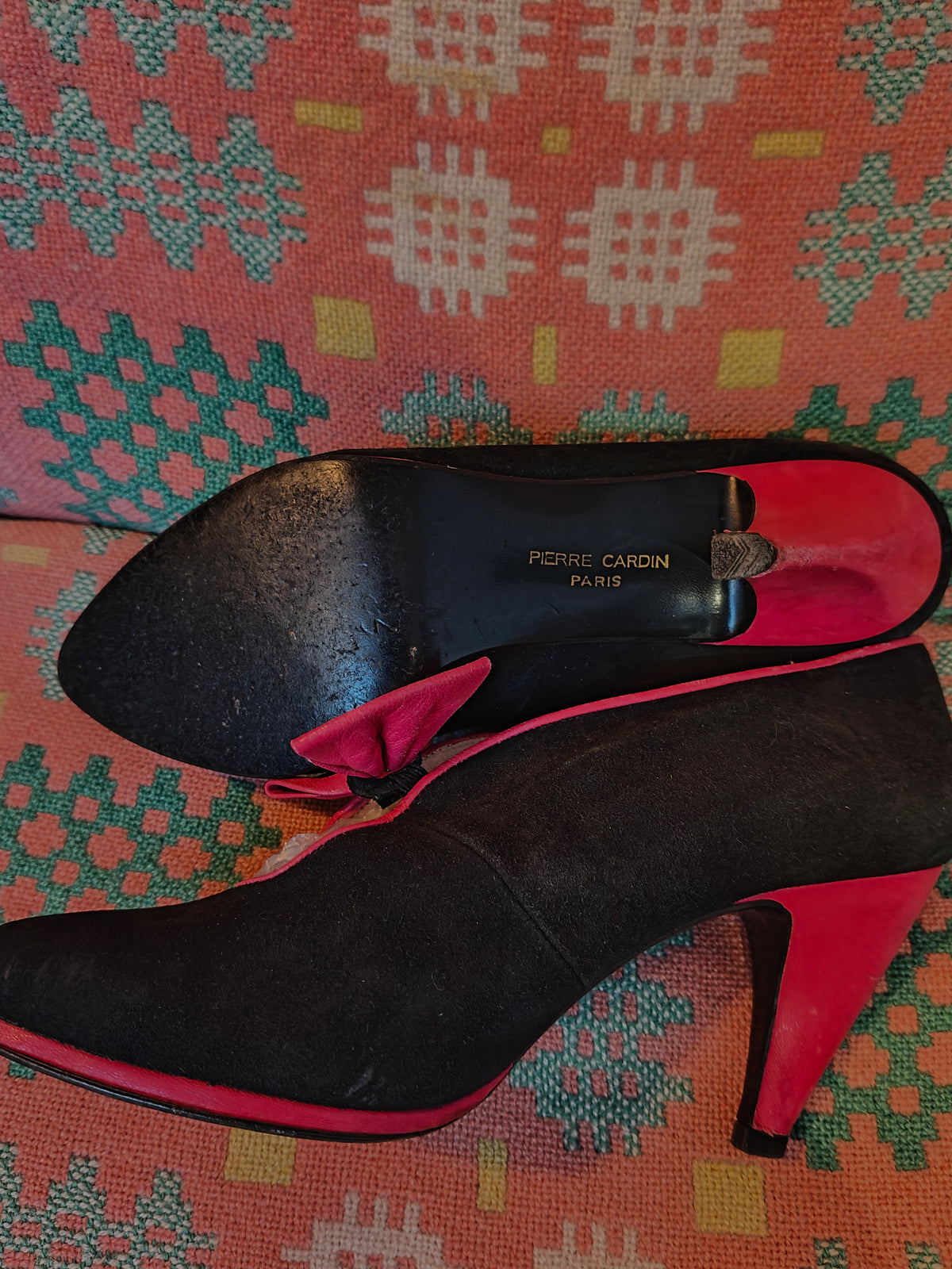 Pierre Cardin Paris ladies vintage shoes