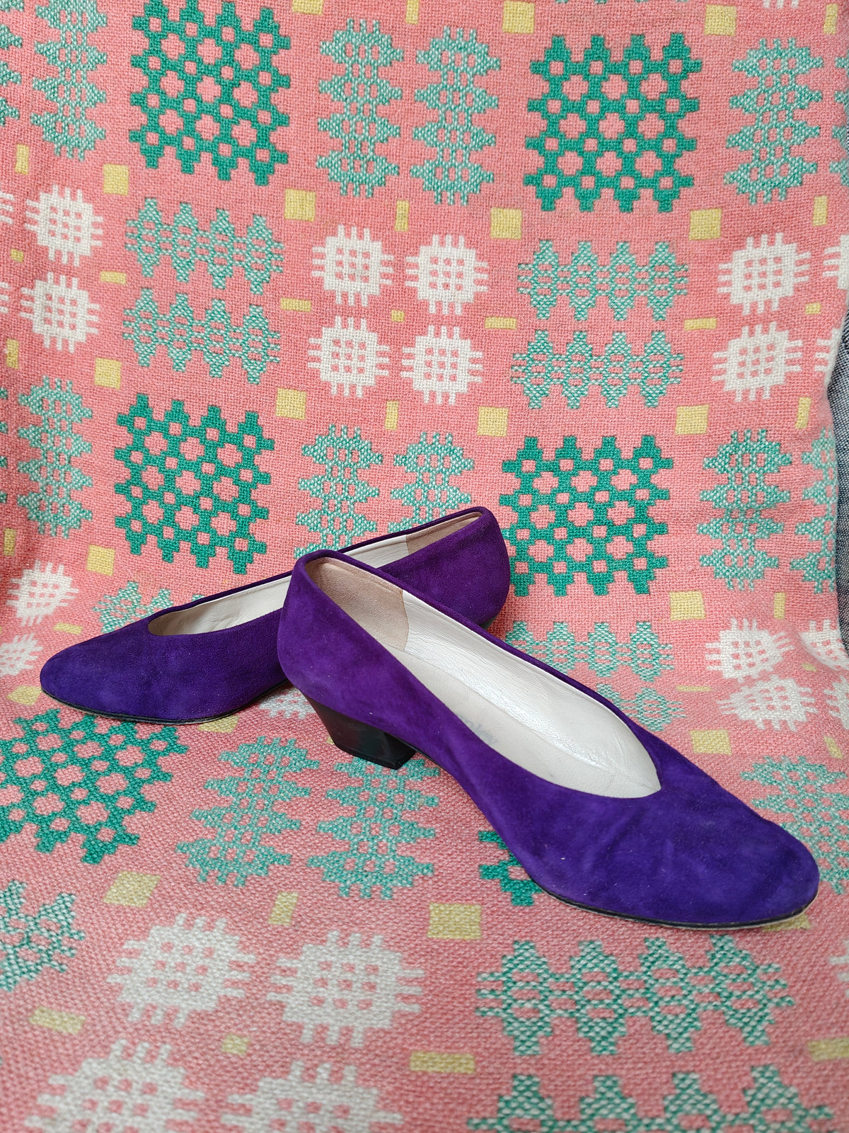 Purple suede 80's court shoes