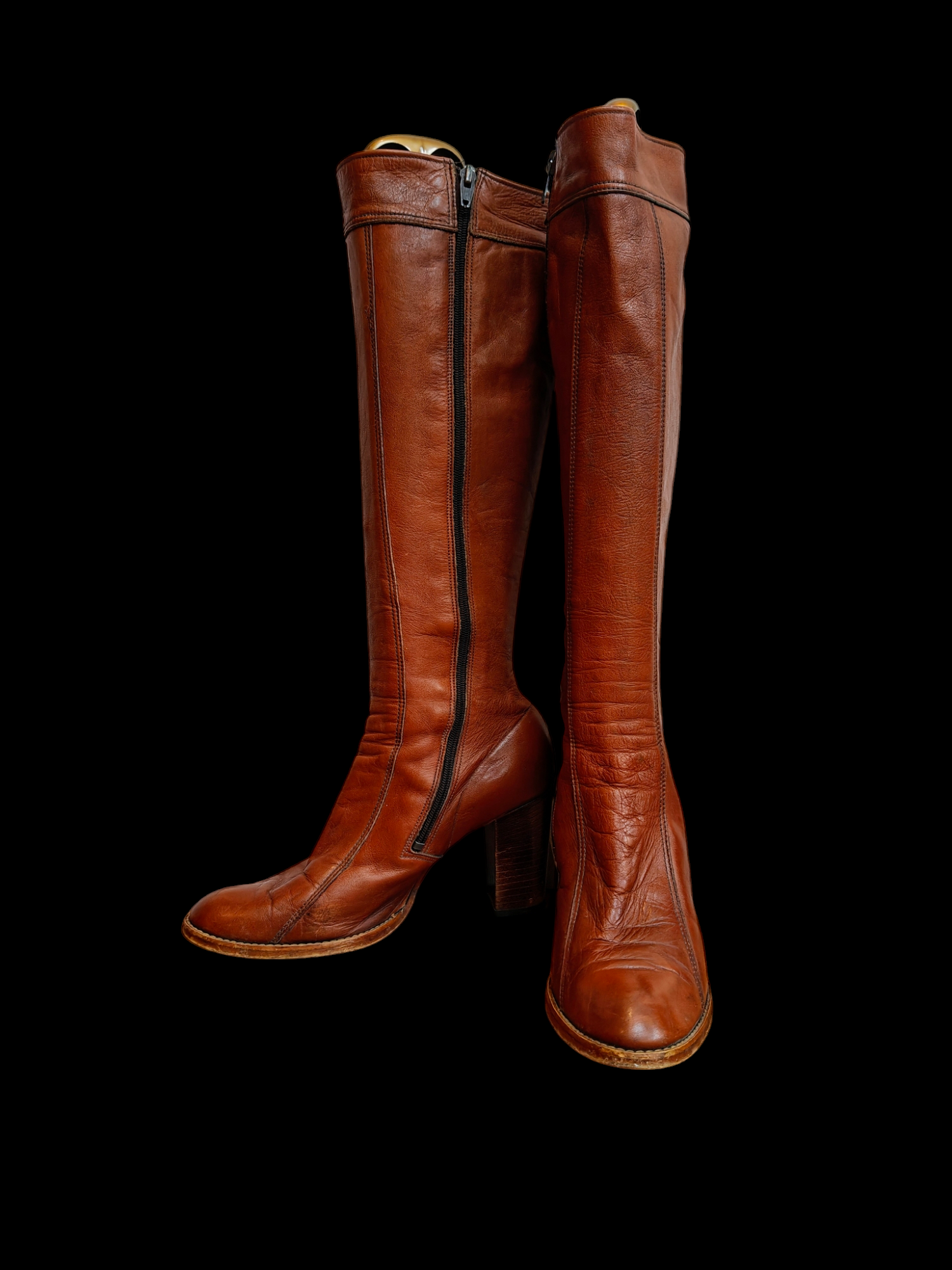 Retro leather long boots in tan