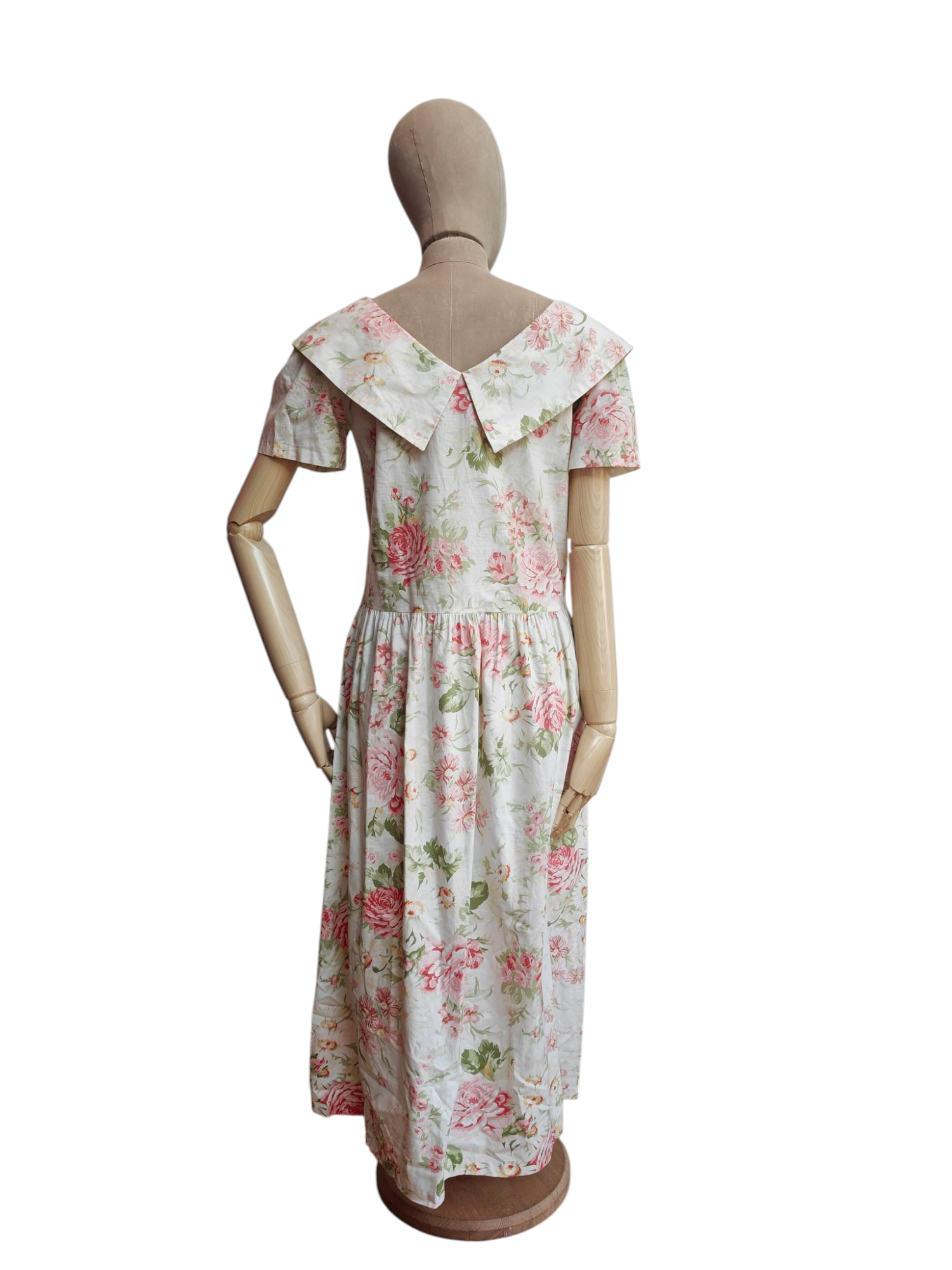 Statement collar Laura Ashley