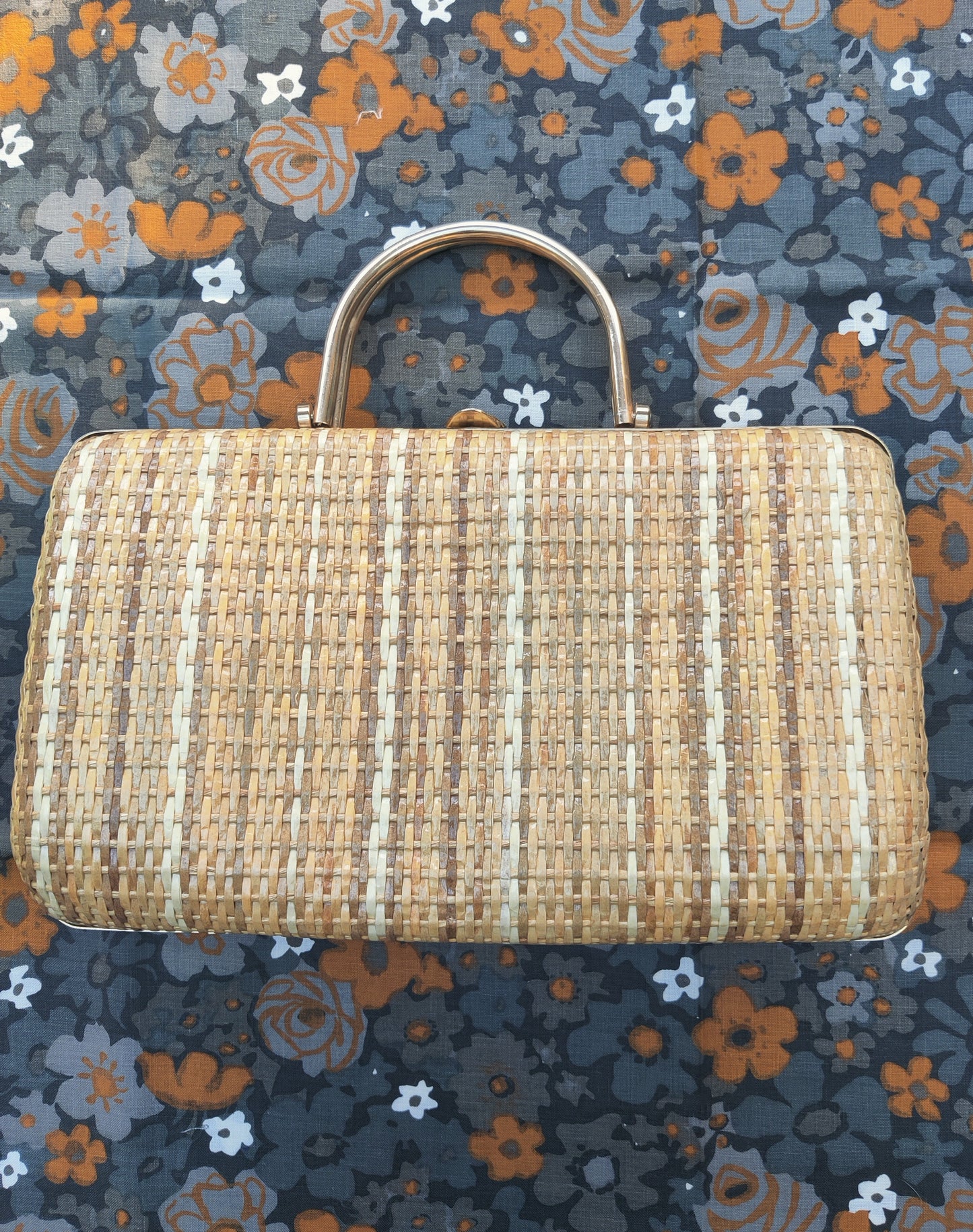 Summer rattan handbag