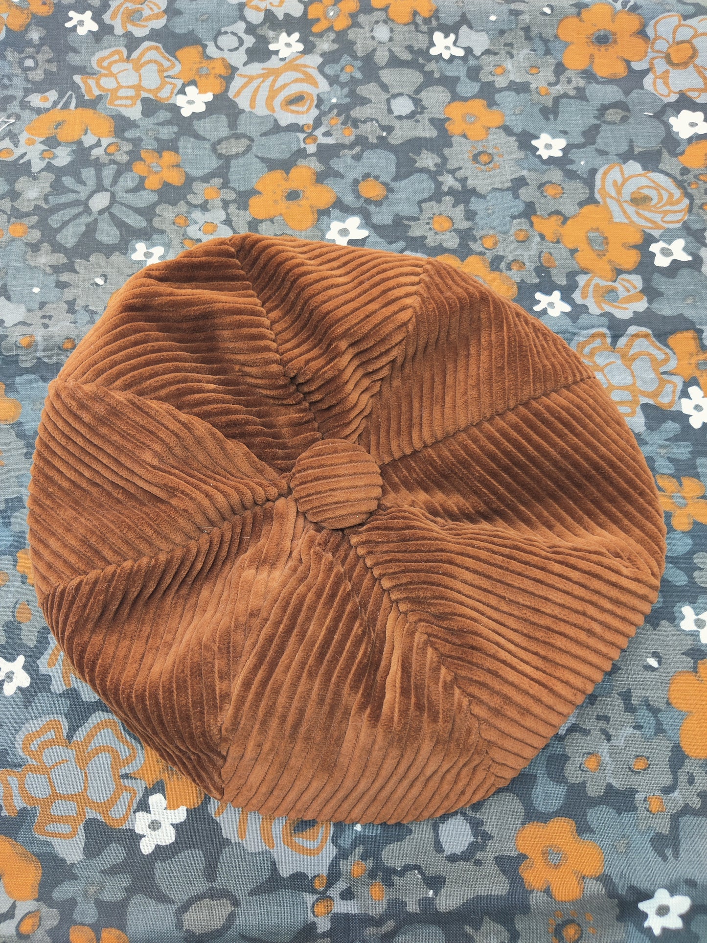 Vintage brown hat
