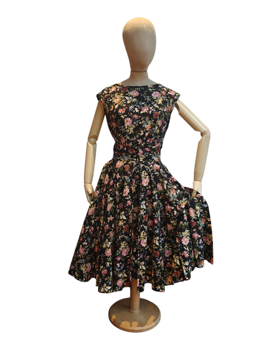 Vintage floral tea dress in black and pink floral print