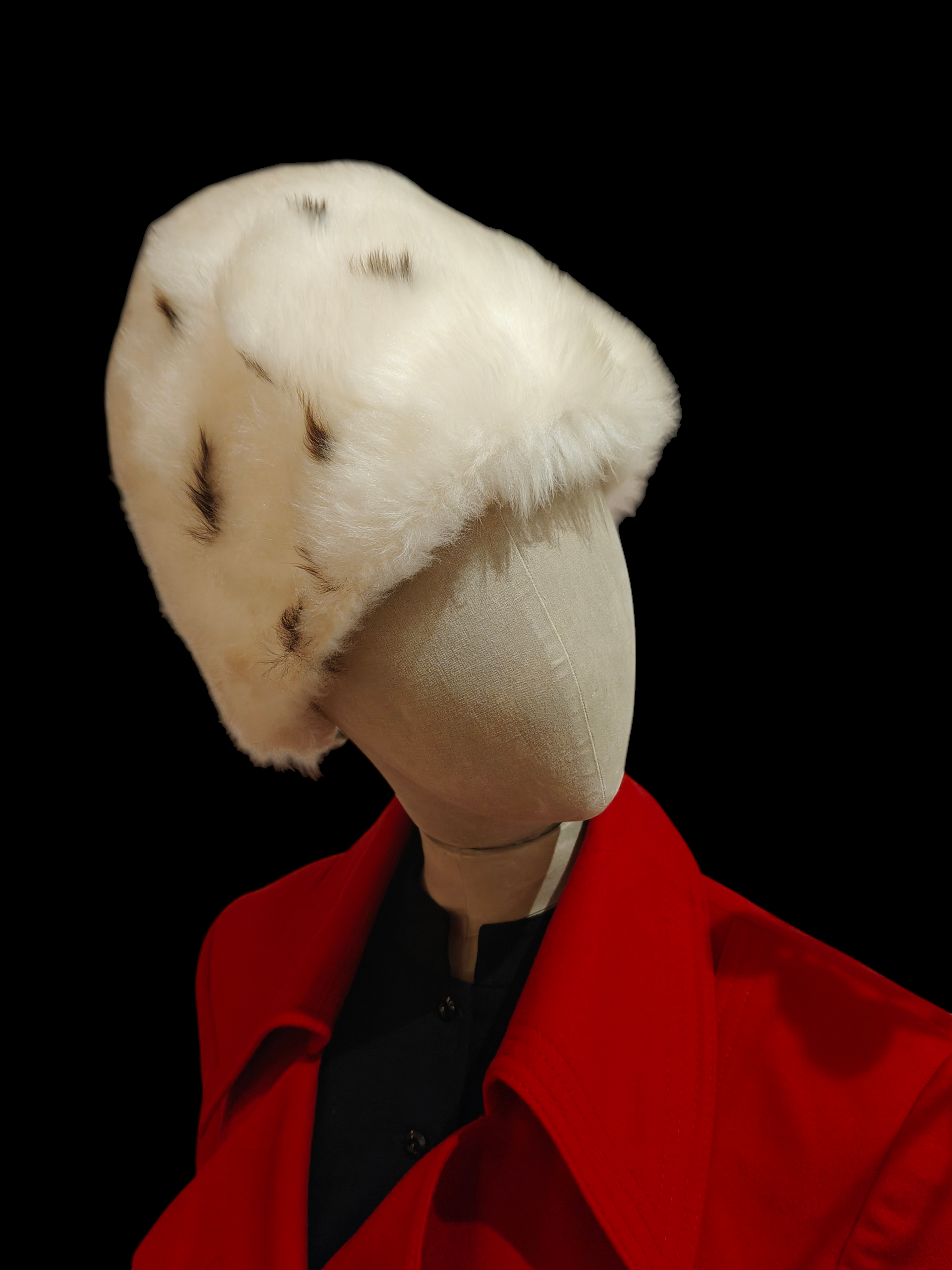 Vintage fur hat 