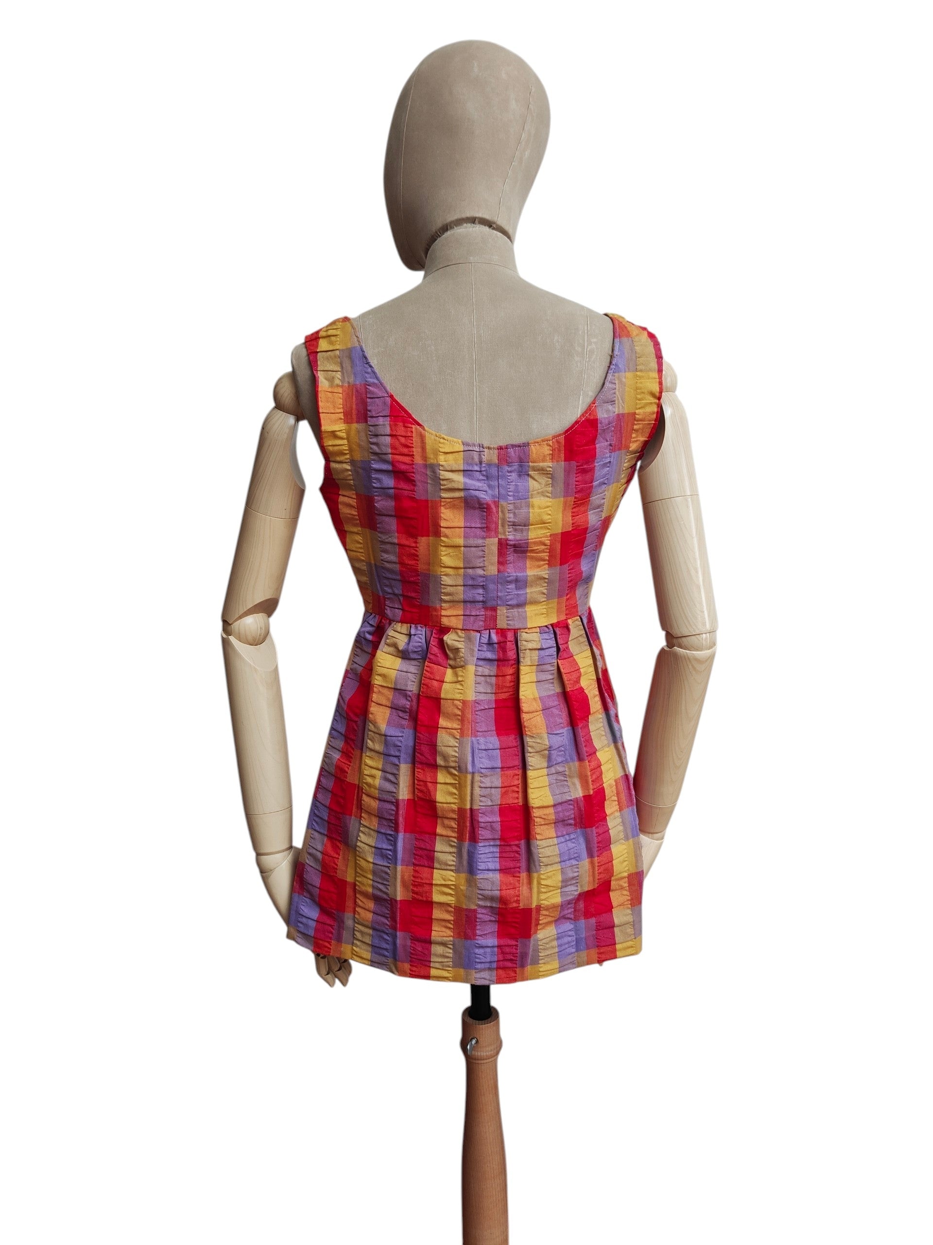 Vintage peplum summer check top
