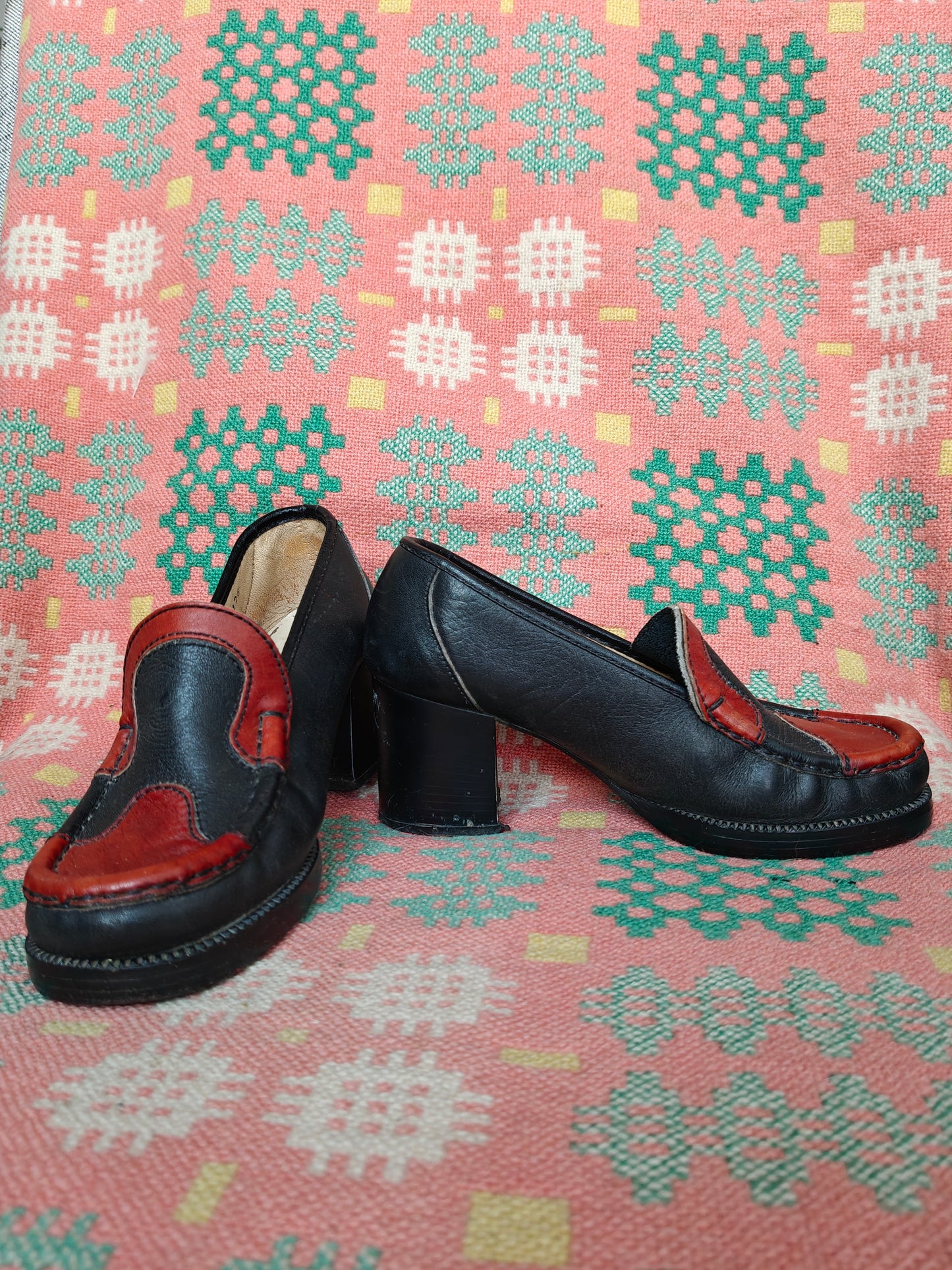 ladies mod vintage shoes