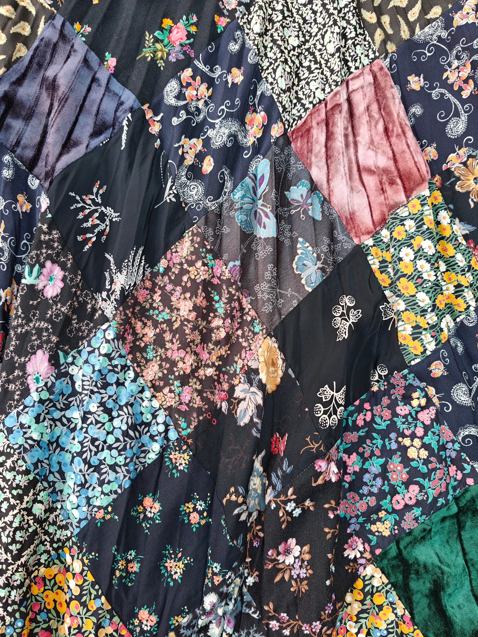 Velvet and cotton patchwork 