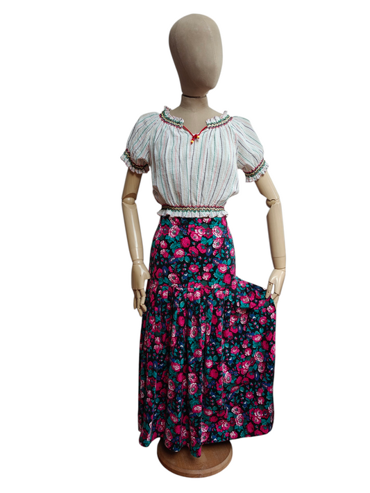 1980's Laura Ashley floral midi skirt Size 12-14