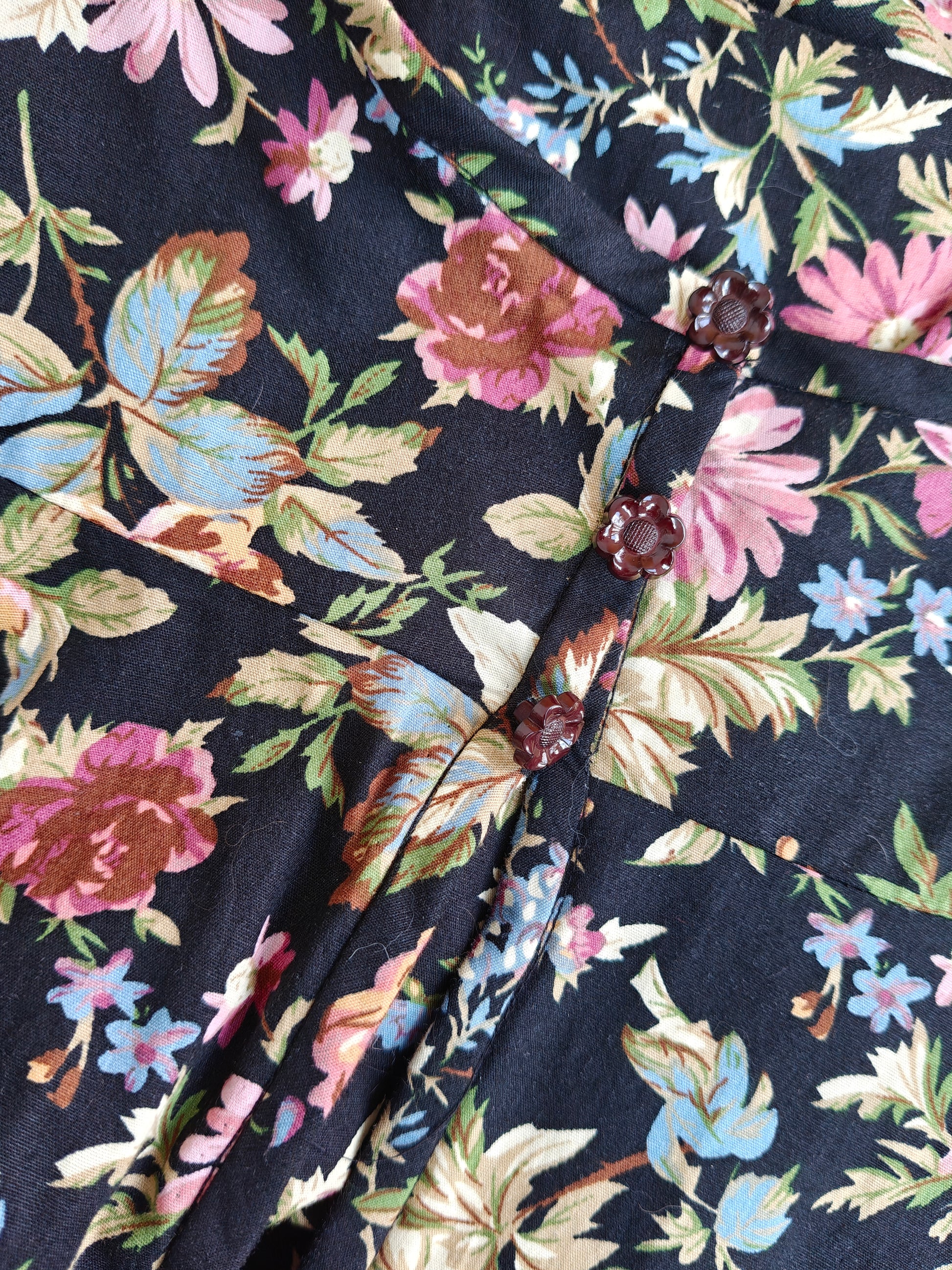 Beautiful vintage floral fabric in black pink and blue