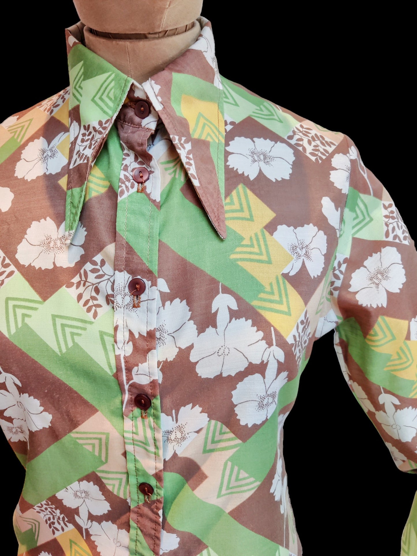 Green and brown retro print shirt with statement collar