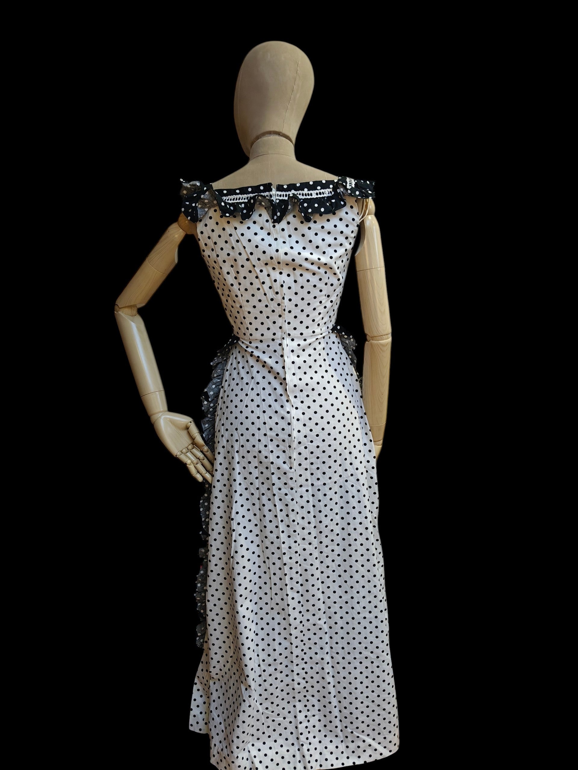 spotty summer vintage dress size 6-8