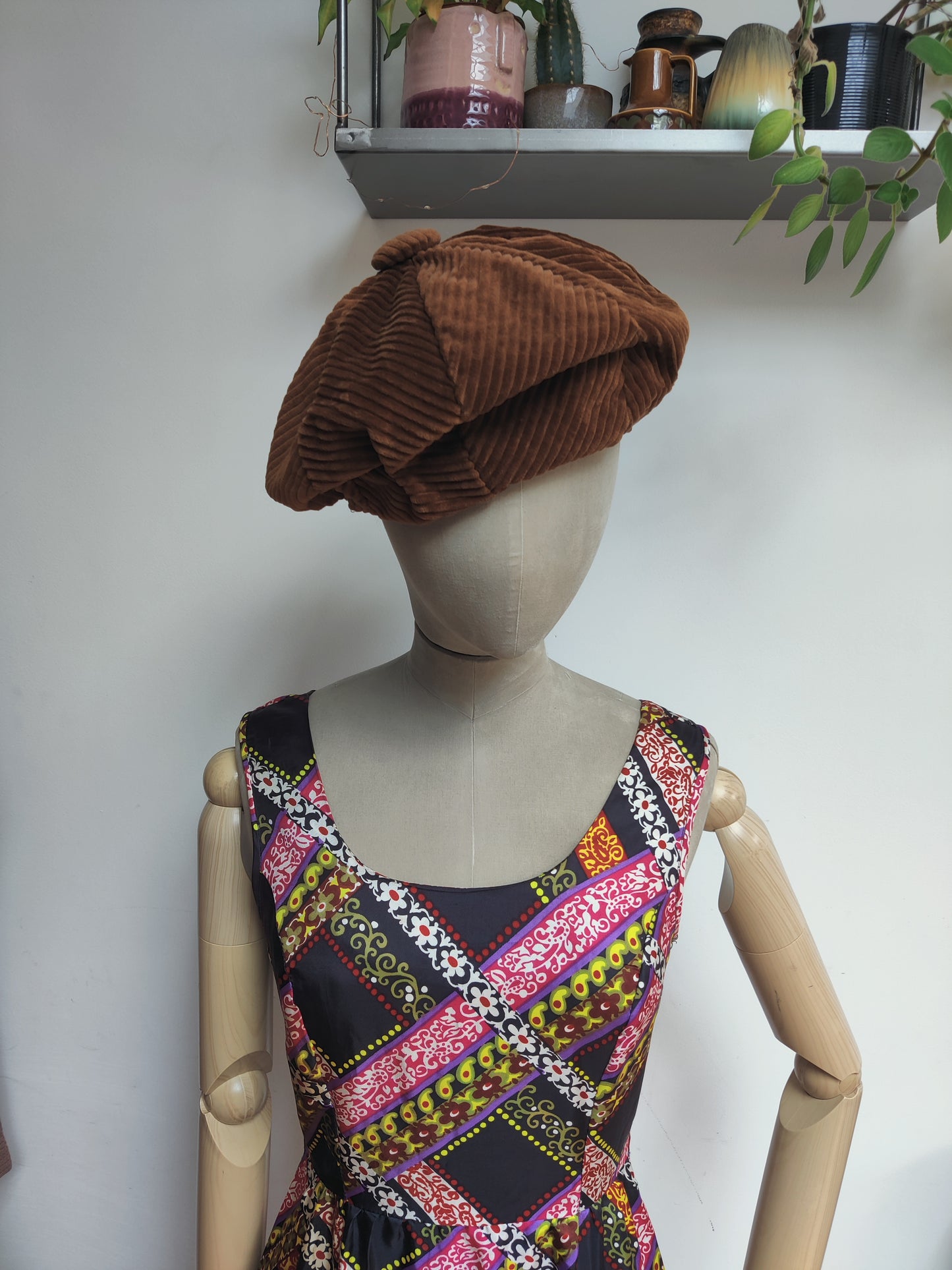 vintage baker boy hat in brown